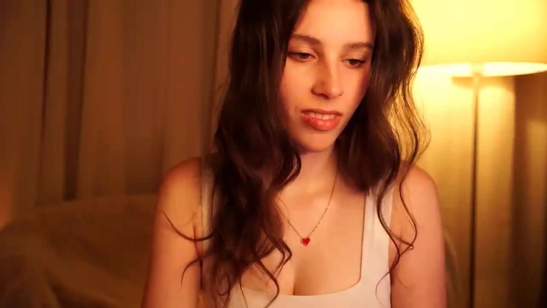 Gallery image thumbnail from PetiteeBratt's myfreecams stream on, 05/12/2026, 17:34 image 18 of 20