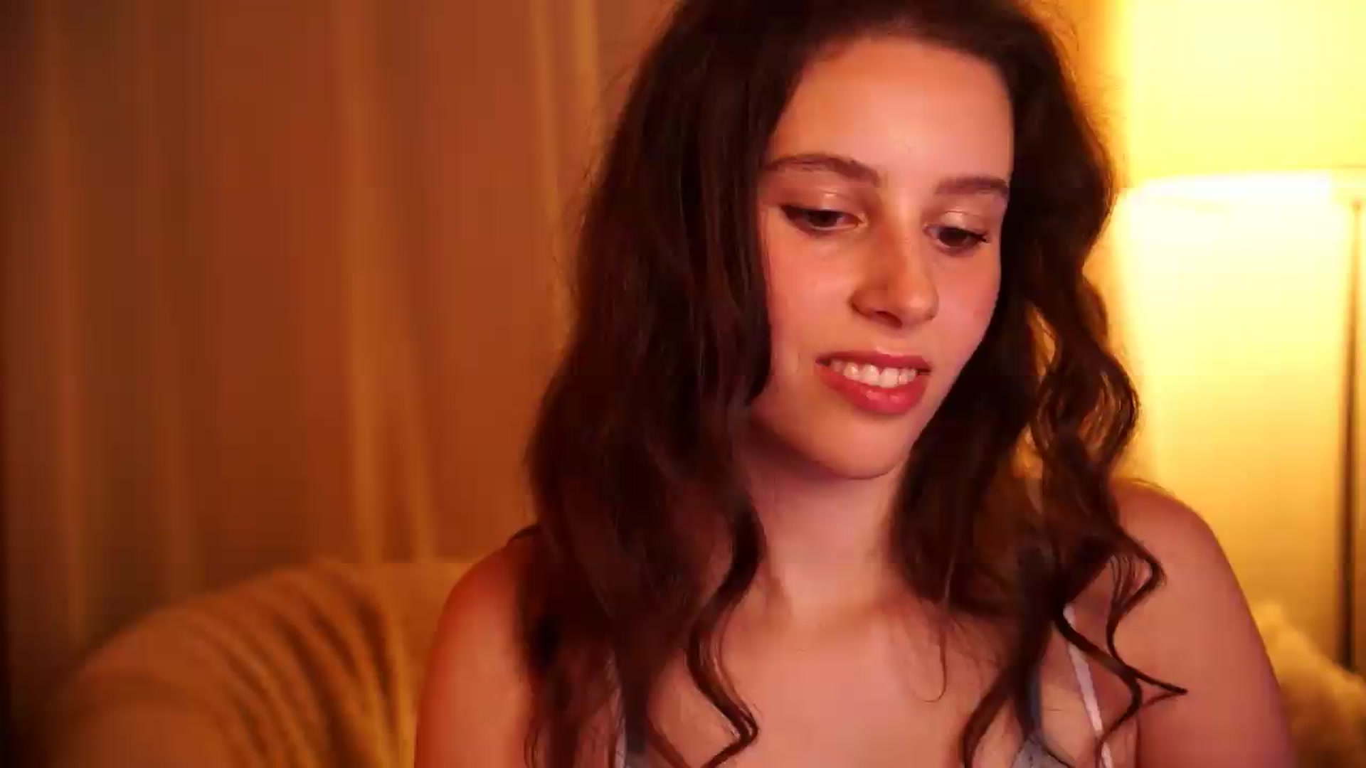 Gallery image thumbnail from PetiteeBratt's myfreecams stream on, 05/16/2026, 18:36 image 20 of 20