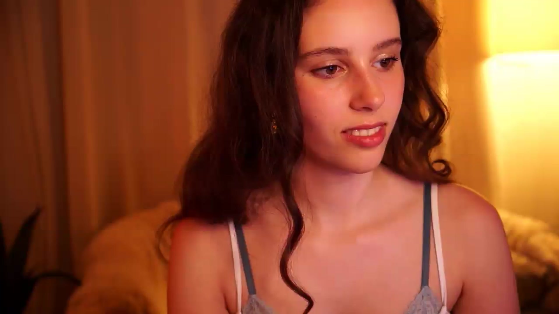 Gallery image thumbnail from PetiteeBratt's myfreecams stream on, 05/16/2026, 21:07 image 5 of 20