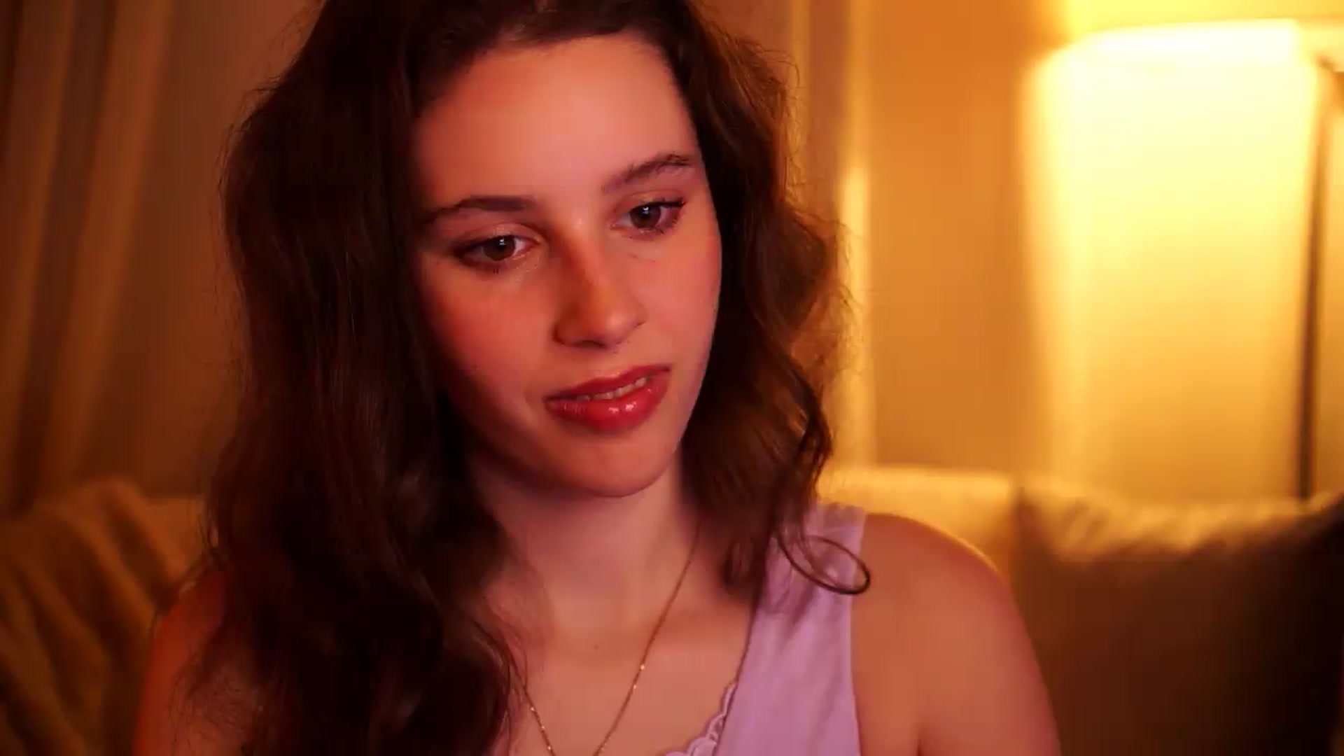 Gallery image thumbnail from PetiteeBratt's myfreecams stream on, 05/17/2026, 11:26 image 18 of 20