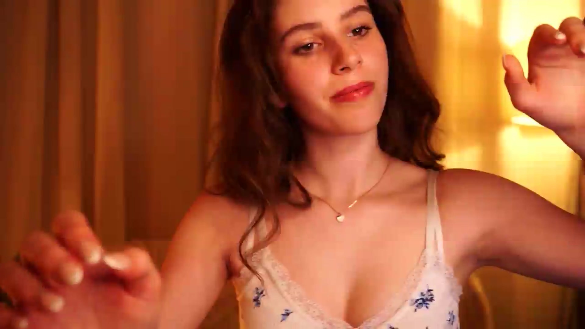 Gallery image thumbnail from PetiteeBratt's myfreecams stream on, 05/21/2026, 19:47 image 9 of 20