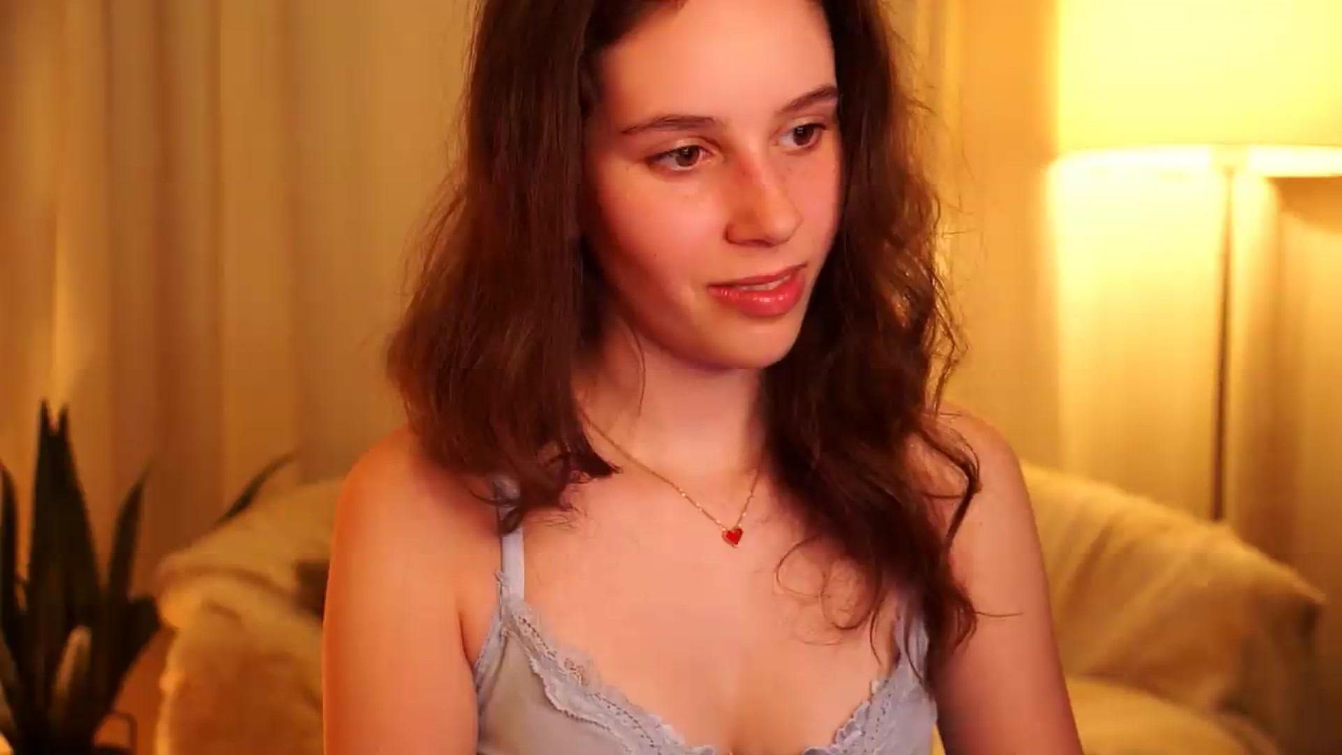 Gallery image thumbnail from PetiteeBratt's myfreecams stream on, 05/25/2026, 19:38 image 17 of 20