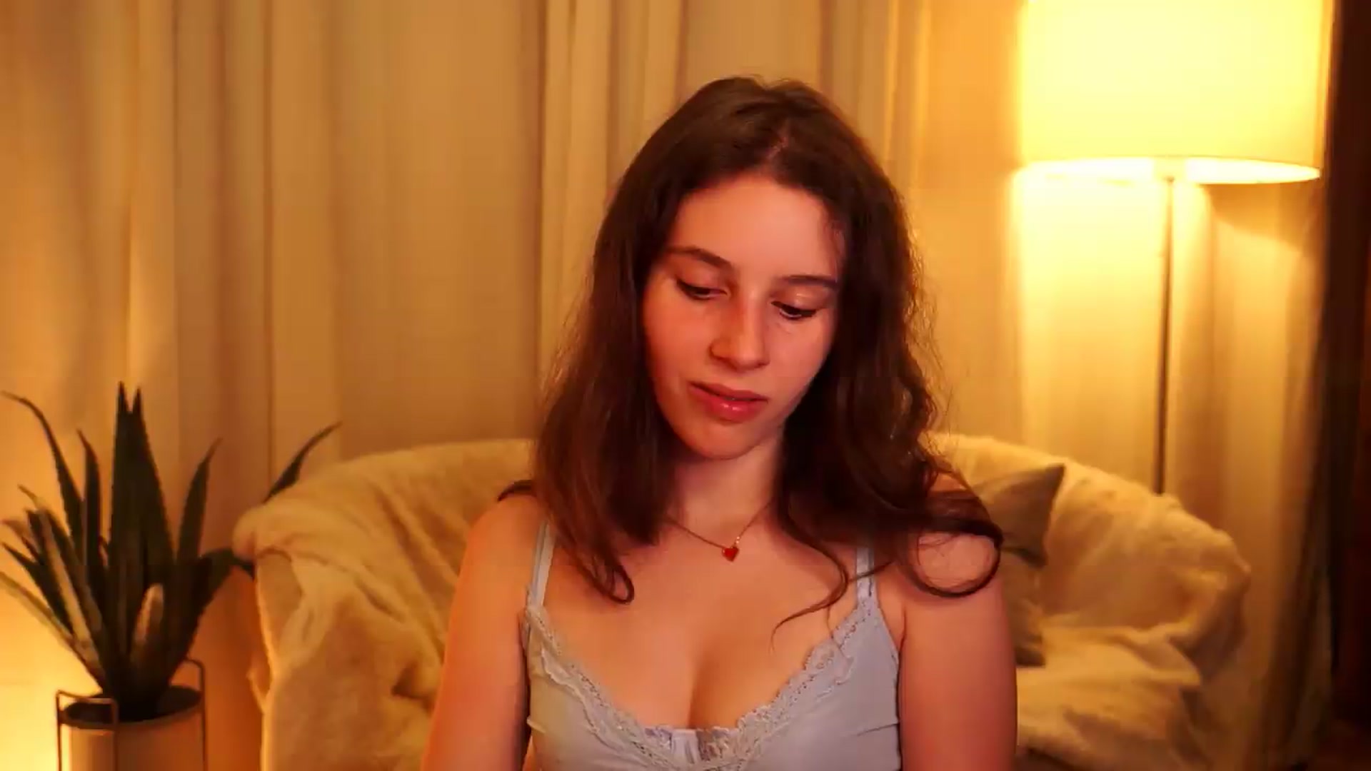 Gallery image thumbnail from PetiteeBratt's myfreecams stream on, 05/25/2026, 21:13 image 13 of 20