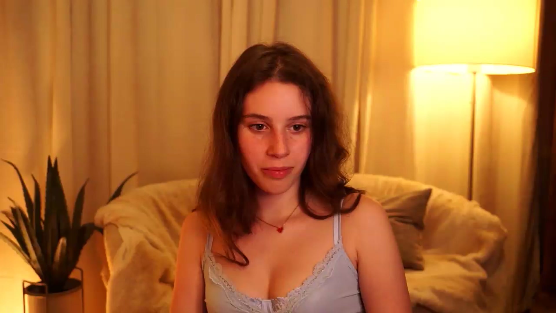 Gallery image thumbnail from PetiteeBratt's myfreecams stream on, 05/25/2026, 21:13 image 15 of 20