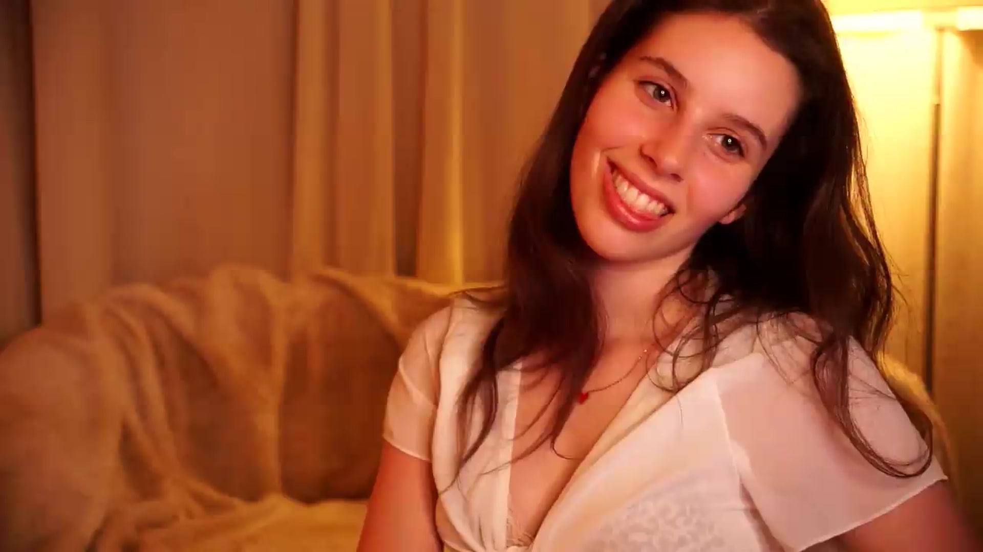 Gallery image thumbnail from PetiteeBratt's myfreecams stream on, 05/26/2026, 21:11 image 18 of 20