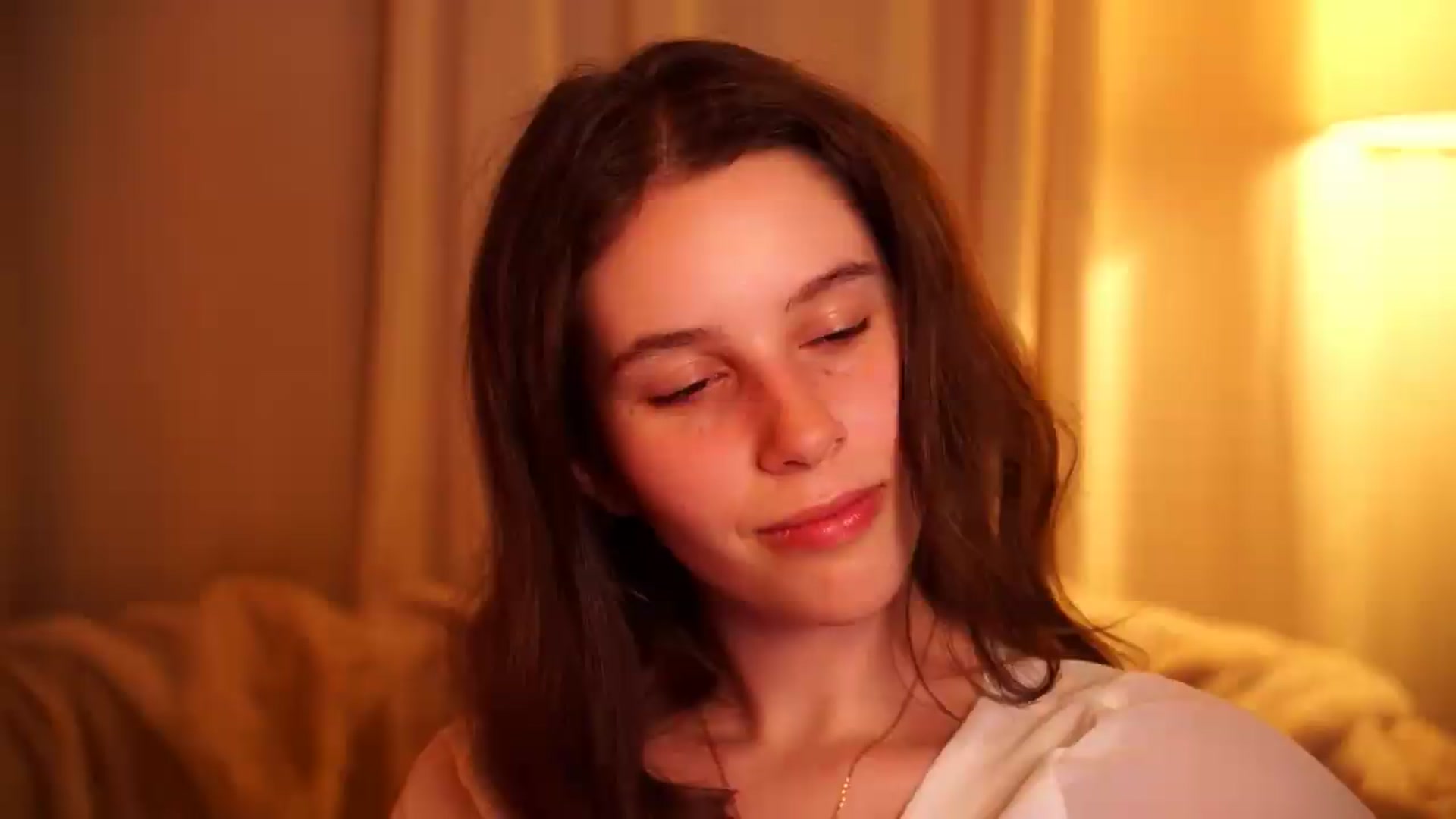 Gallery image thumbnail from PetiteeBratt's myfreecams stream on, 05/26/2026, 21:11 image 1 of 20