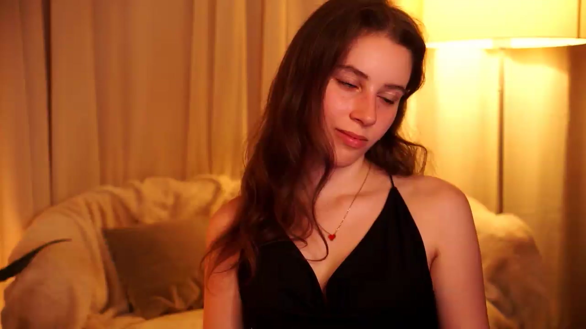 Gallery image thumbnail from PetiteeBratt's myfreecams stream on, 05/27/2026, 12:28 image 12 of 20