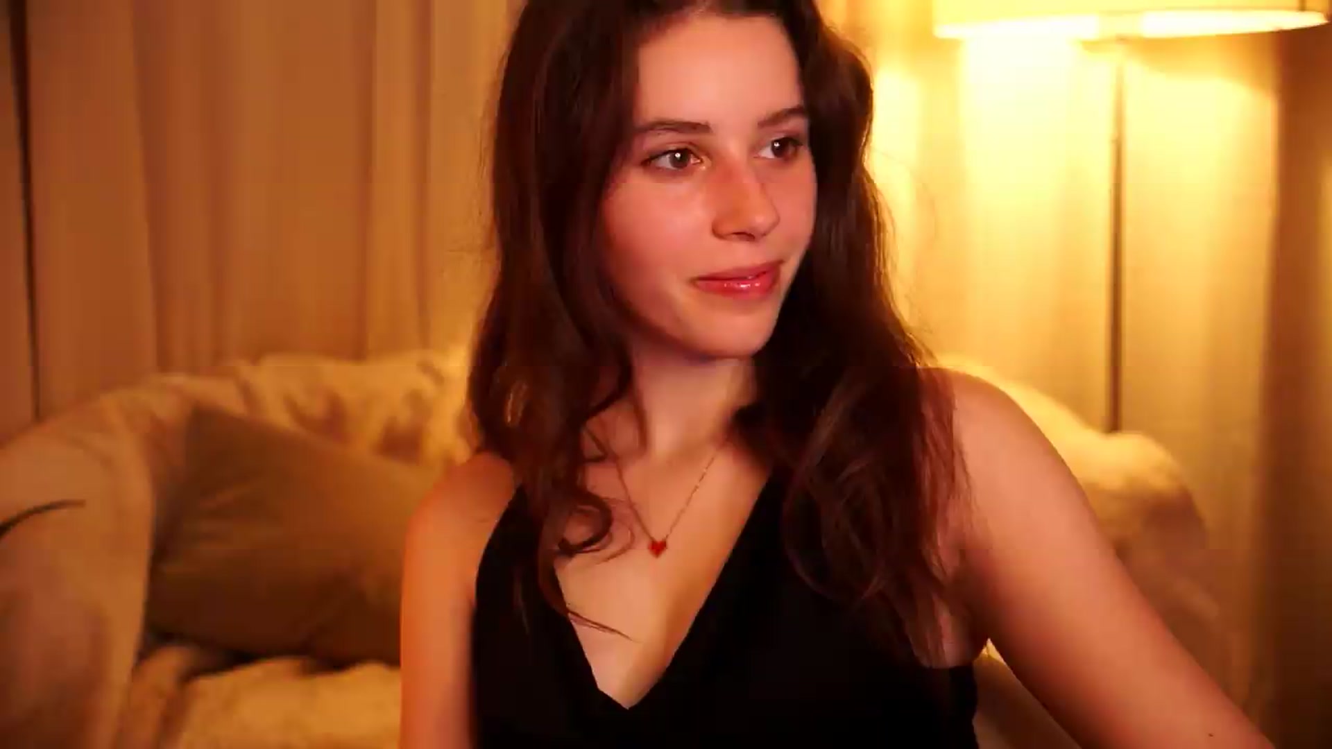 Gallery image thumbnail from PetiteeBratt's myfreecams stream on, 05/27/2026, 12:28 image 1 of 20