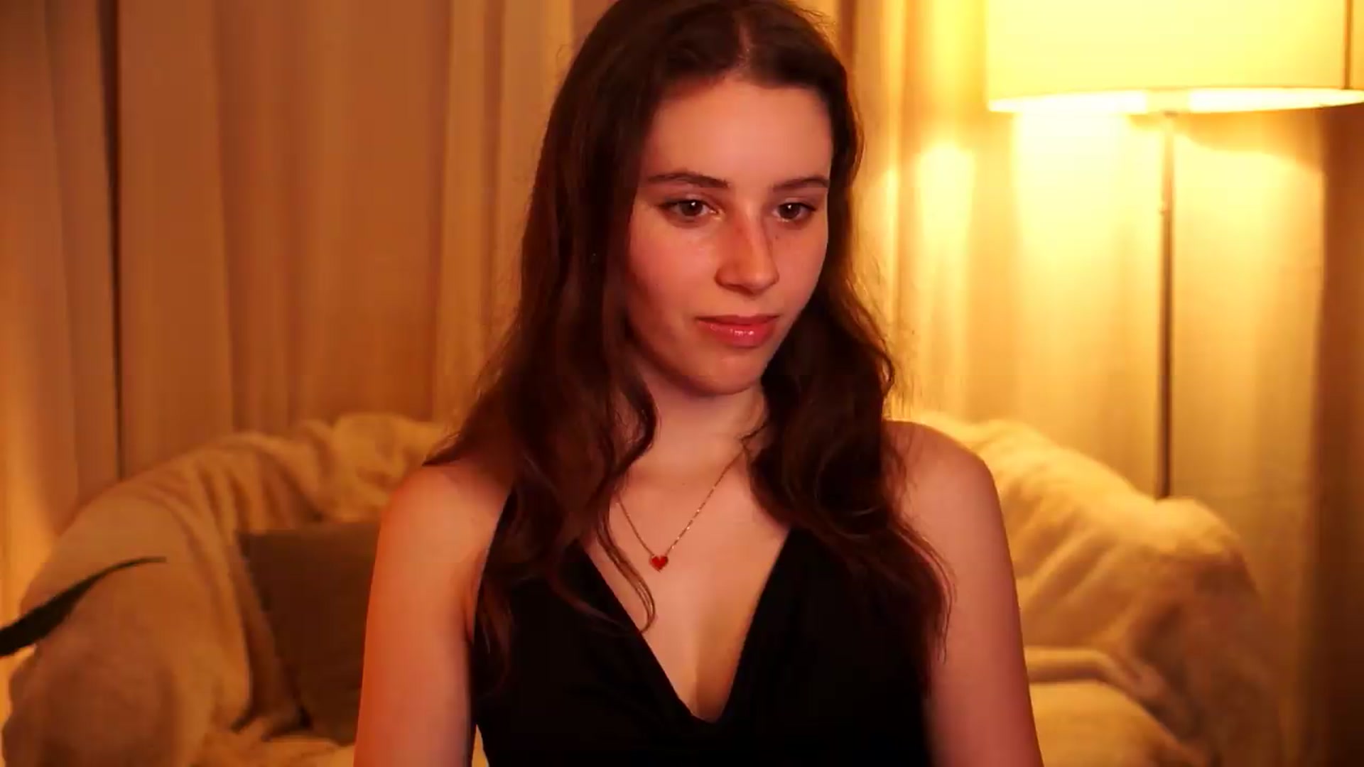 Gallery image thumbnail from PetiteeBratt's myfreecams stream on, 05/27/2026, 12:28 image 18 of 20
