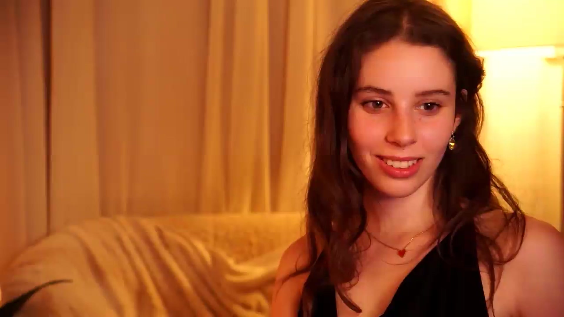 Gallery image thumbnail from PetiteeBratt's myfreecams stream on, 05/27/2026, 14:51 image 20 of 20
