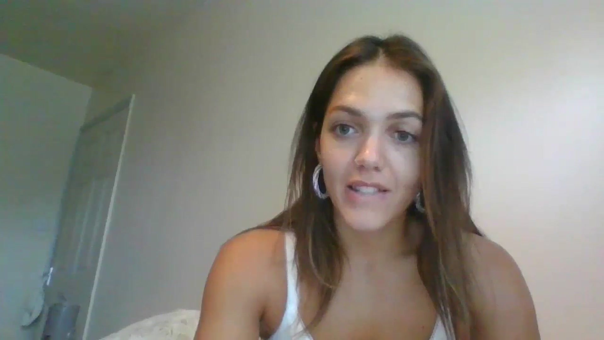 Gallery image thumbnail from Petiteitalian's myfreecams stream on, 07/25/2023, 13:37 image 8 of 20