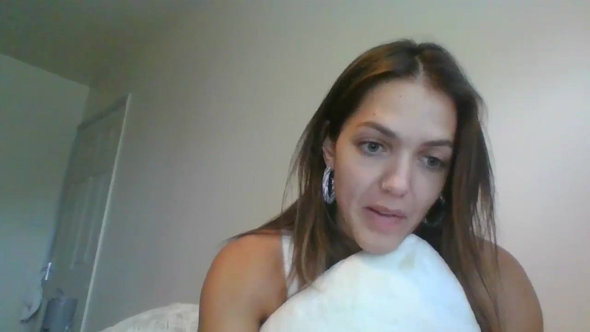 Gallery image thumbnail from Petiteitalian's myfreecams stream on, 07/25/2023, 13:37 image 5 of 20