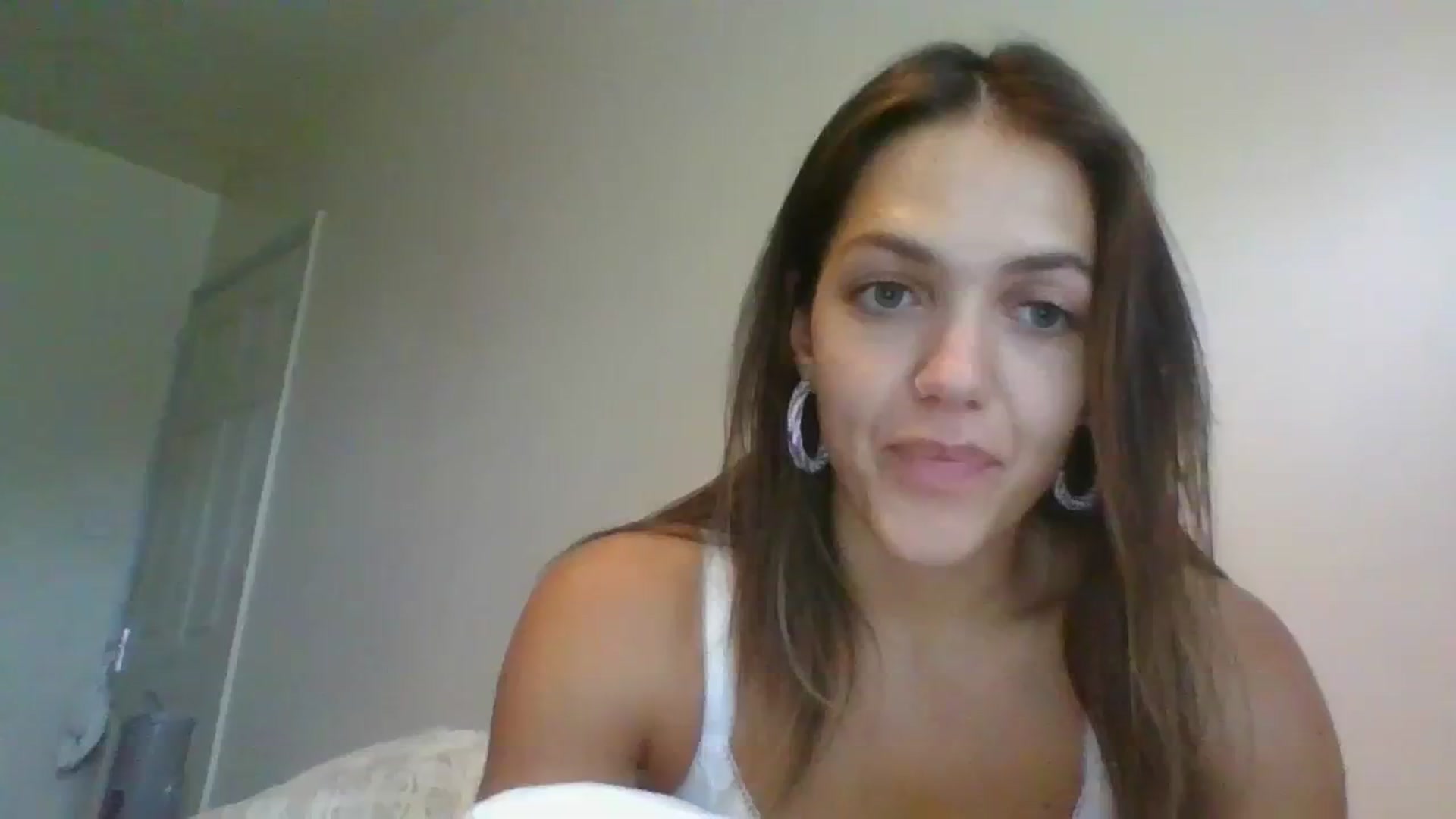 Gallery image thumbnail from Petiteitalian's myfreecams stream on, 07/25/2023, 13:37 image 9 of 20