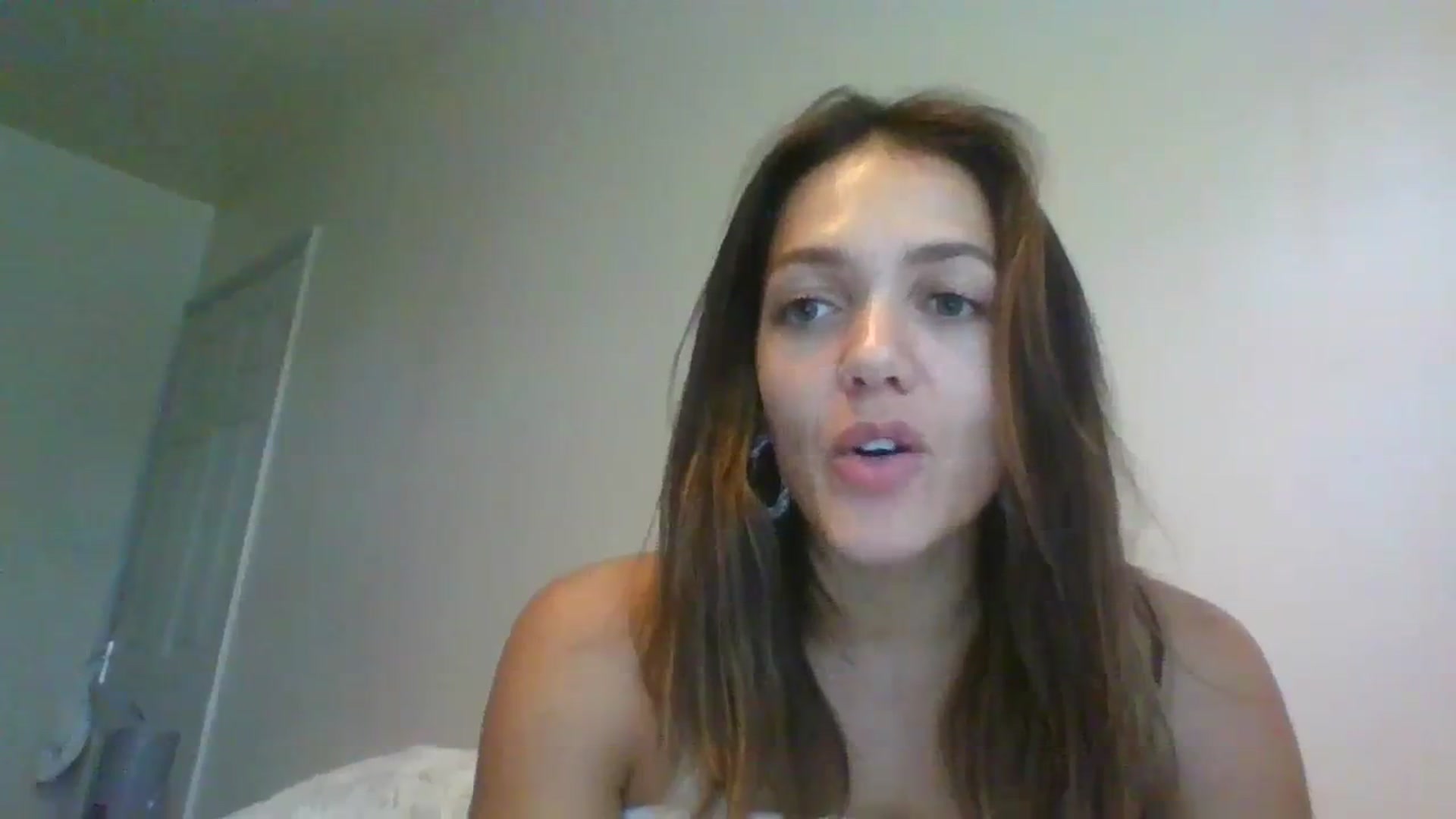 Gallery image thumbnail from Petiteitalian's myfreecams stream on, 07/25/2023, 13:37 image 20 of 20