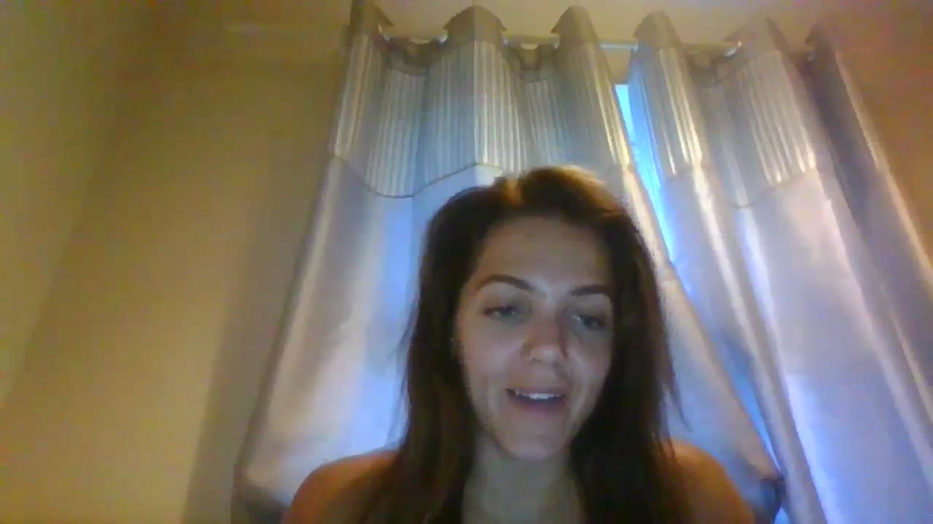 Gallery image thumbnail from Petiteitalian's myfreecams stream on, 07/25/2023, 20:13 image 4 of 20