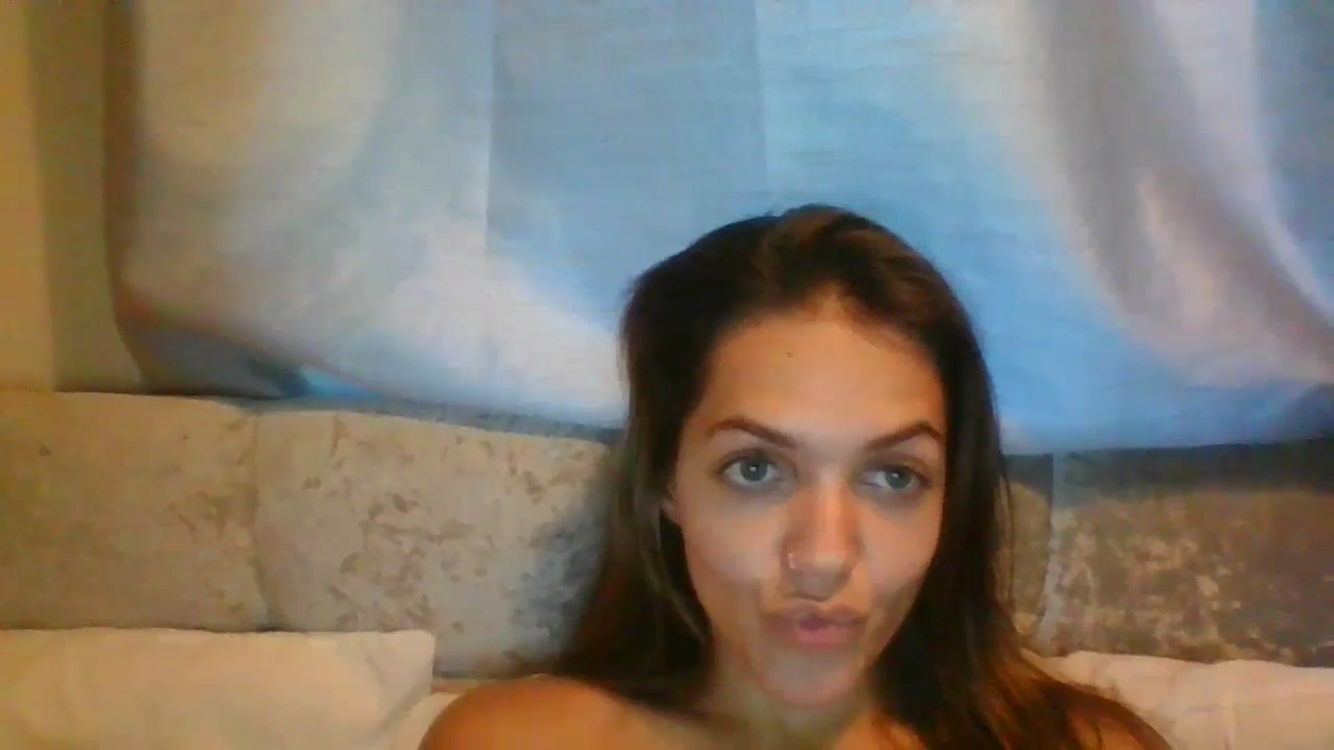 Gallery image thumbnail from Petiteitalian's myfreecams stream on, 07/25/2023, 20:13 image 18 of 20