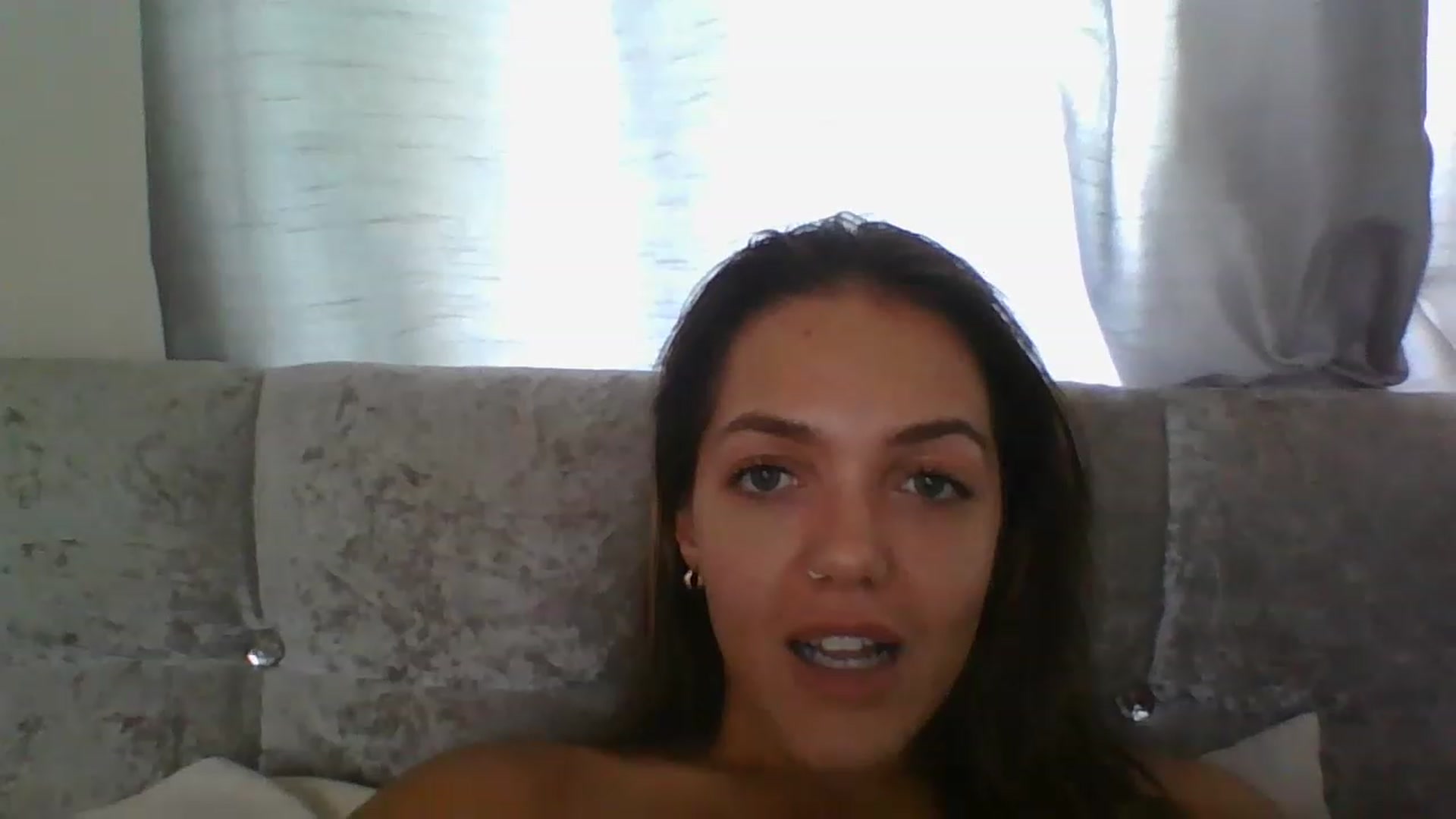 Gallery image thumbnail from Petiteitalian's myfreecams stream on, 08/07/2023, 13:25 image 10 of 20