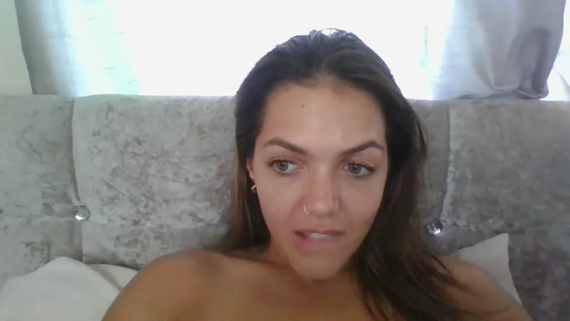 Gallery image thumbnail from Petiteitalian's myfreecams stream on, 08/07/2023, 13:25 image 11 of 20