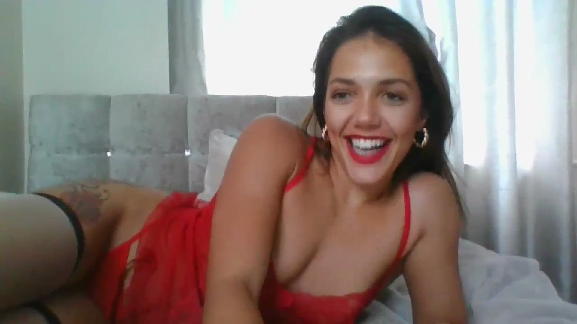 Gallery image thumbnail from Petiteitalian's myfreecams stream on, 08/12/2023, 12:03 image 8 of 20