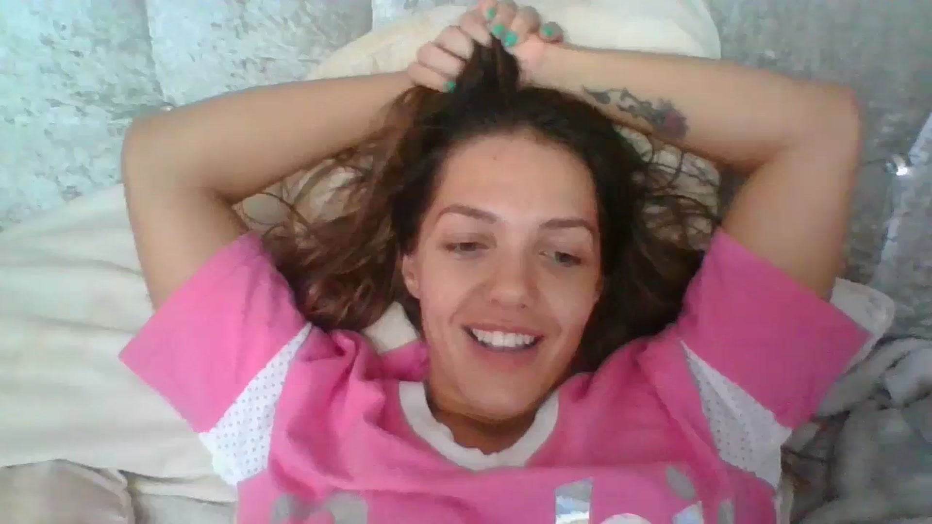 Gallery image thumbnail from Petiteitalian's myfreecams stream on, 08/12/2023, 20:13 image 11 of 20