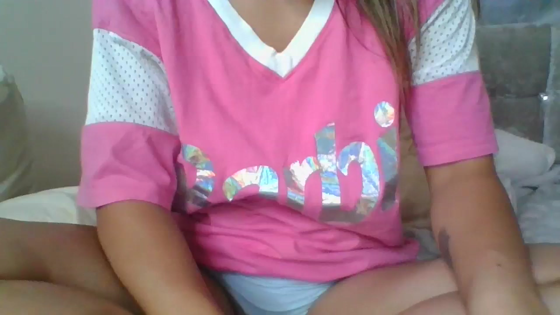 Gallery image thumbnail from Petiteitalian's myfreecams stream on, 08/12/2023, 20:13 image 17 of 20
