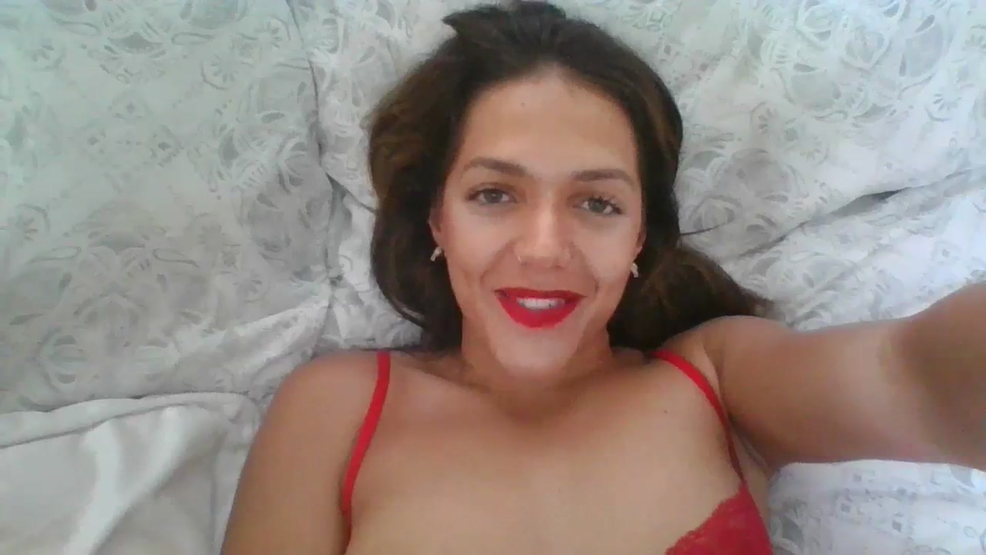 Gallery image thumbnail from Petiteitalian's myfreecams stream on, 08/16/2023, 13:11 image 10 of 20