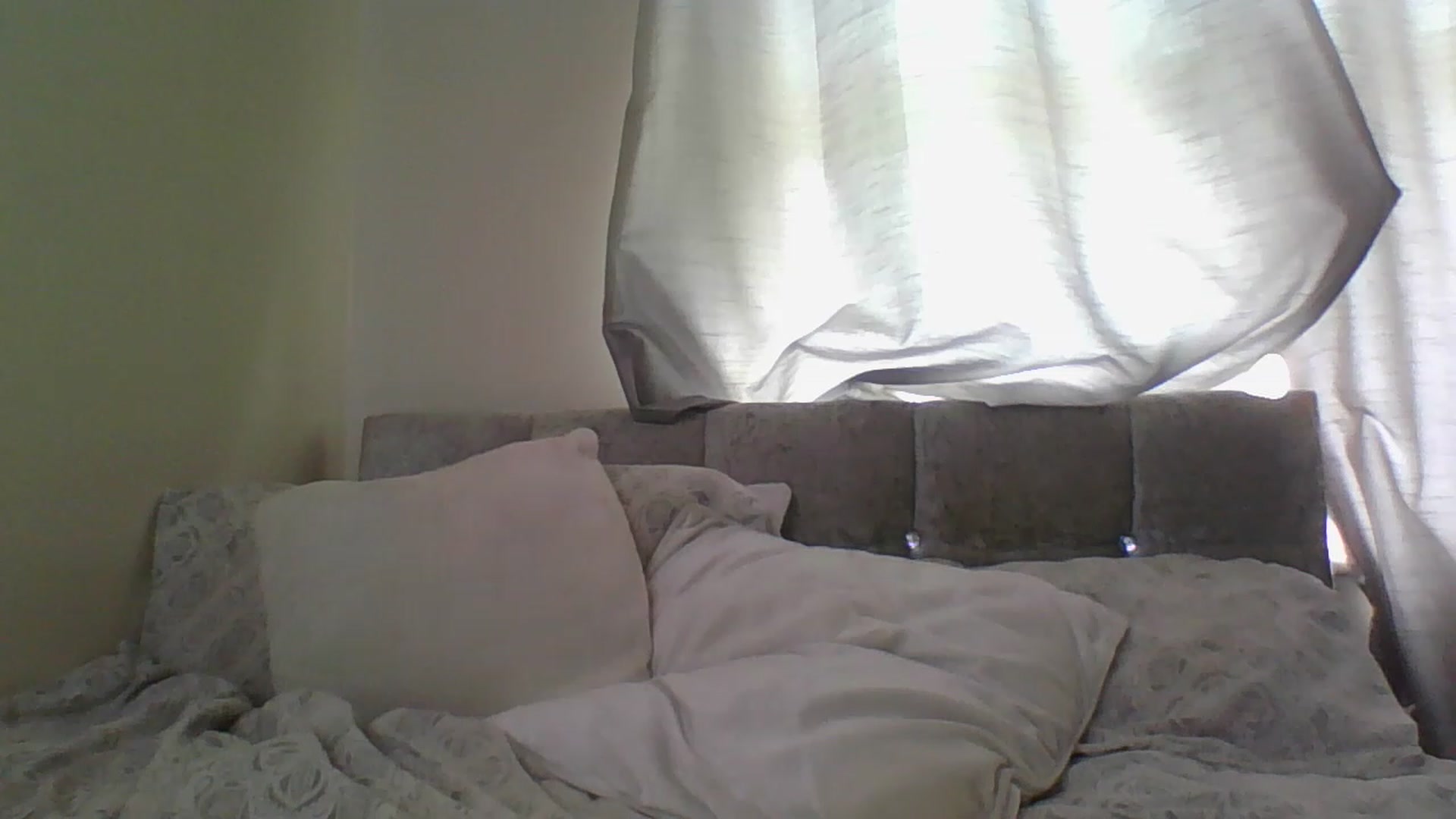 Gallery image thumbnail from Petiteitalian's myfreecams stream on, 08/22/2023, 13:32 image 13 of 20