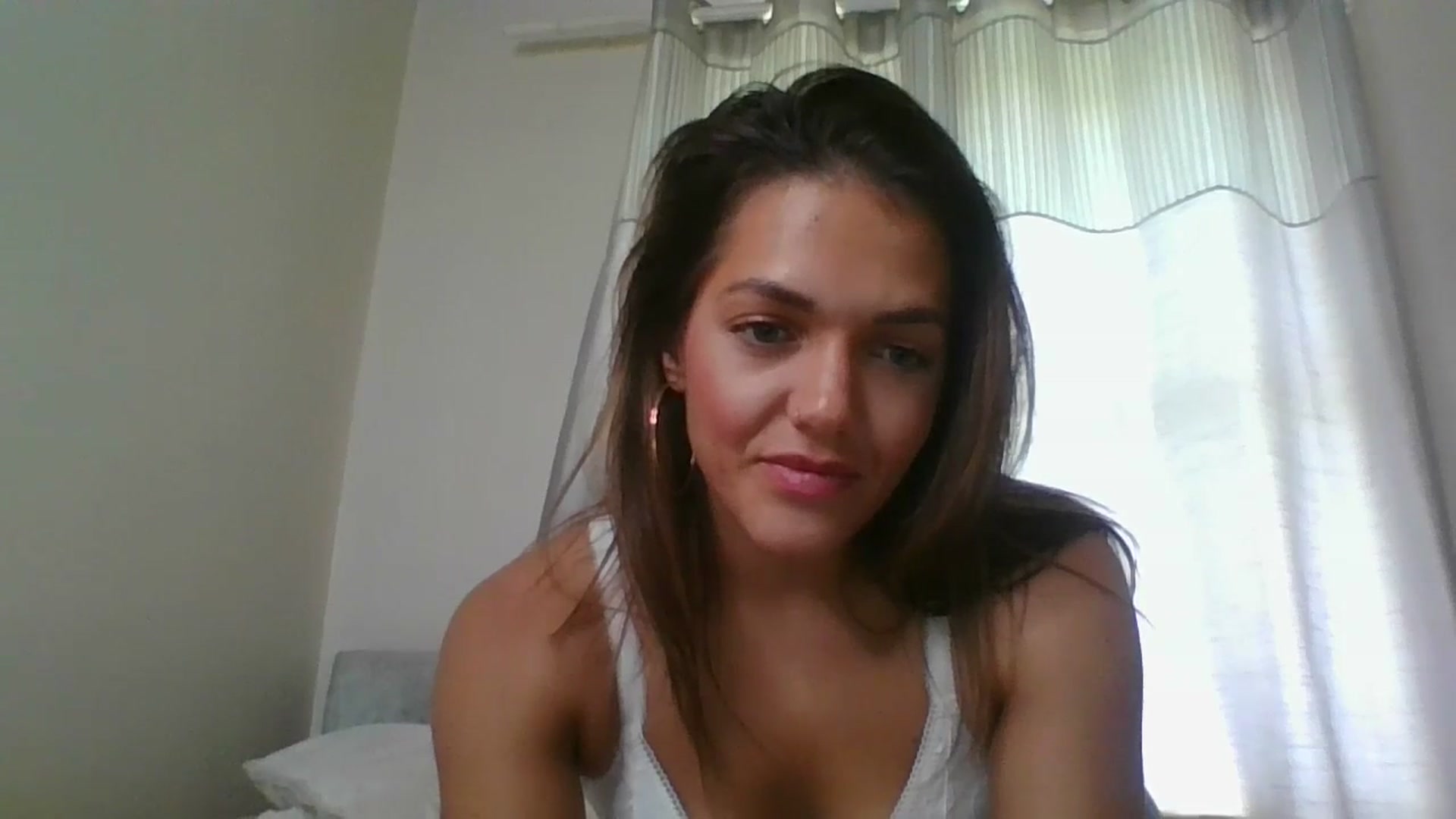 Gallery image thumbnail from Petiteitalian's myfreecams stream on, 08/30/2023, 15:26 image 12 of 20