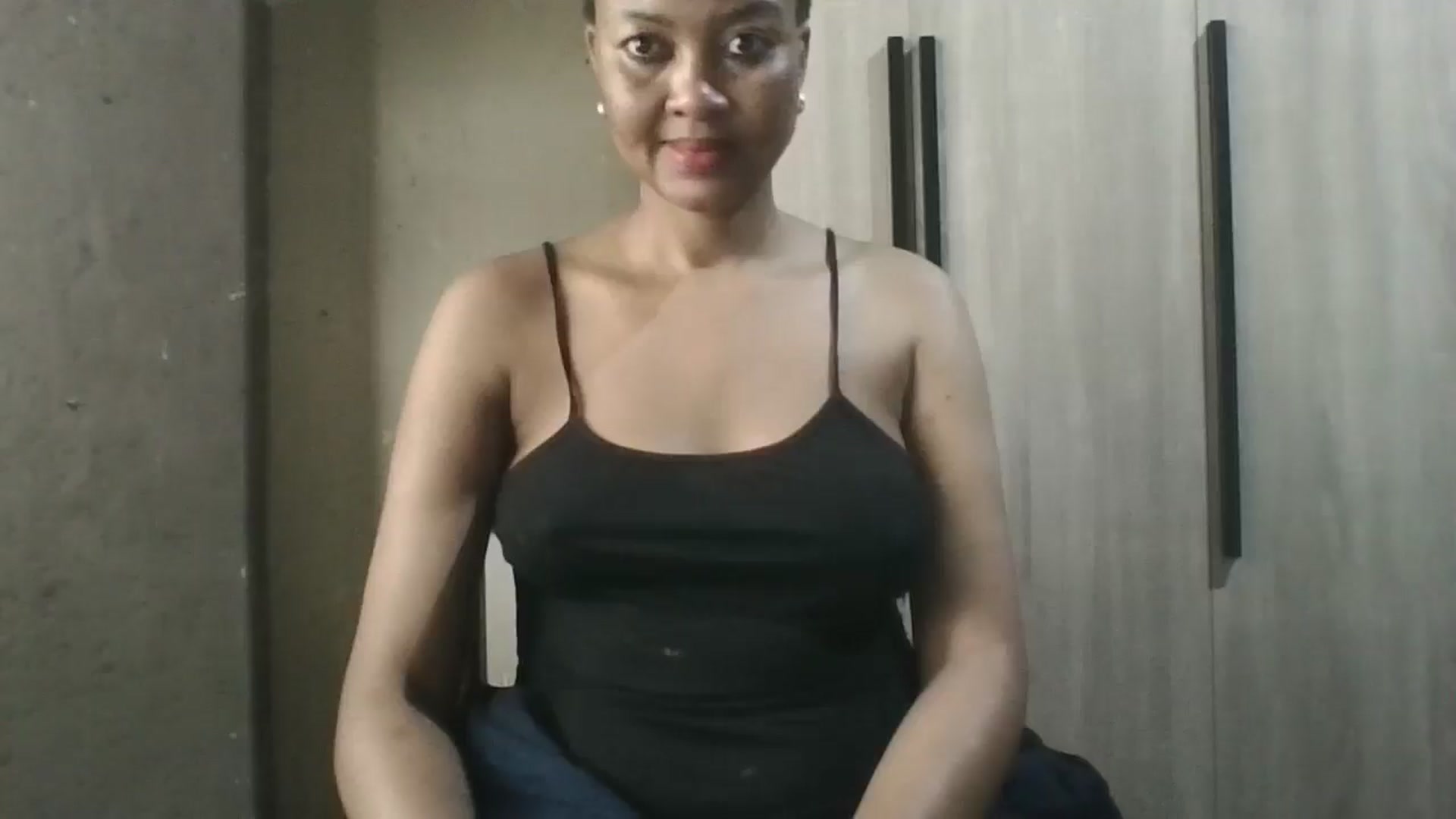 Gallery image thumbnail from Petitex's myfreecams stream on, 10/20/2025, 10:15 image 19 of 20