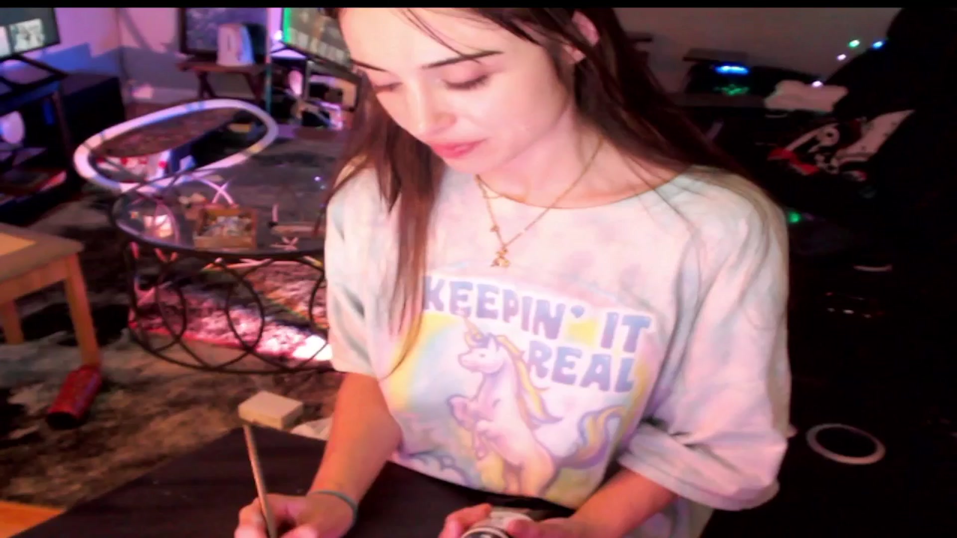 Gallery image thumbnail from Petunias's myfreecams stream on, 05/29/2024, 04:51 image 15 of 20