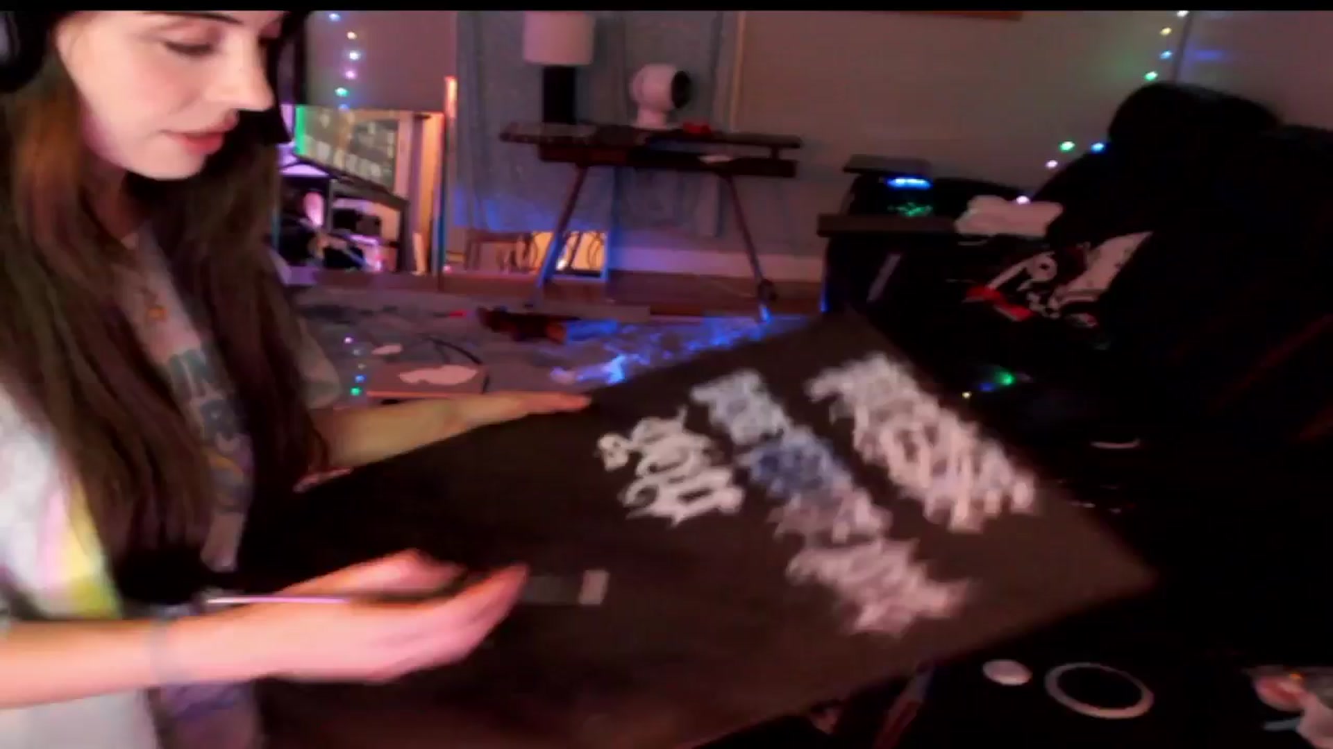 Gallery image thumbnail from Petunias's myfreecams stream on, 05/29/2024, 04:51 image 12 of 20