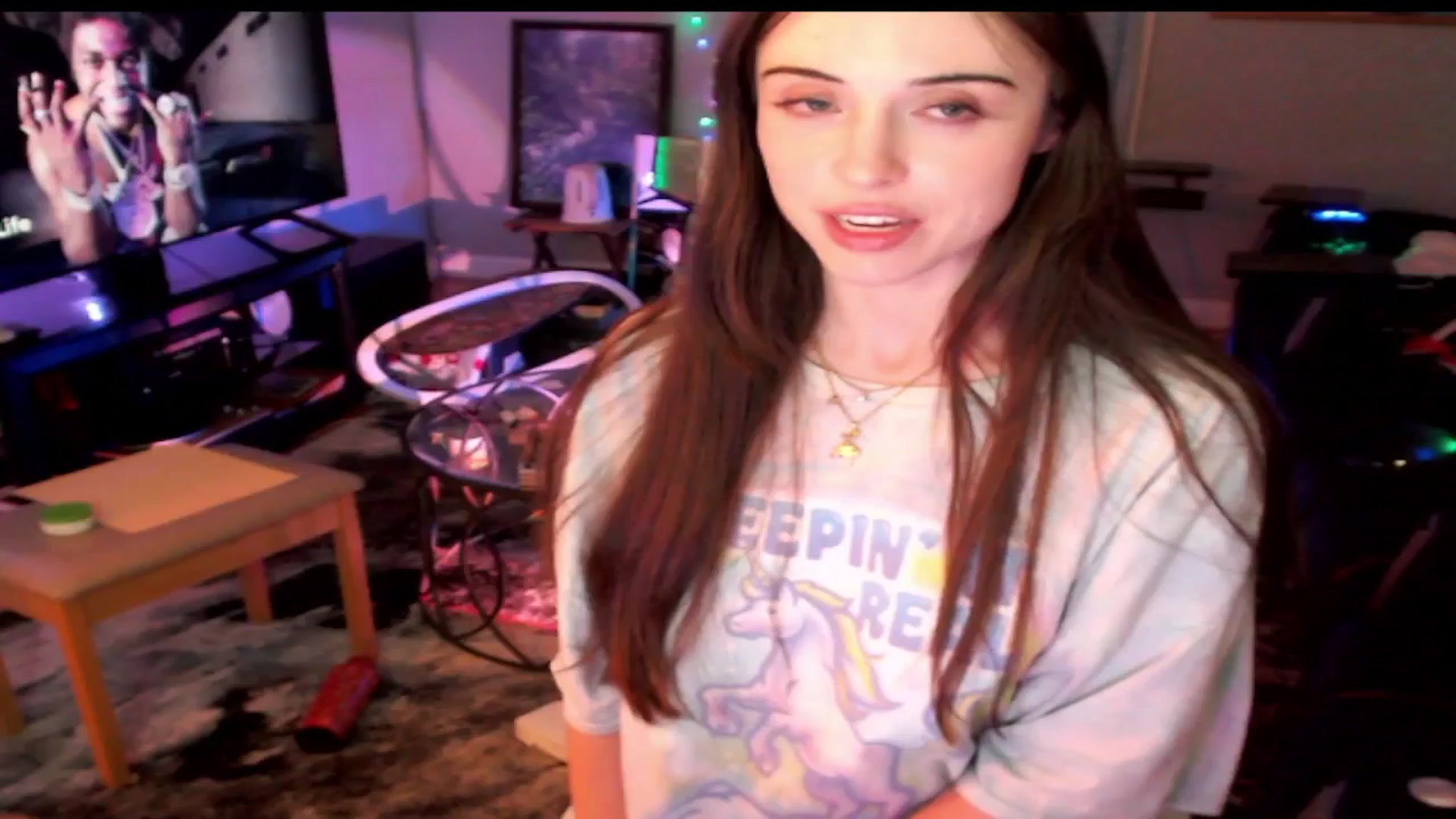 Gallery image thumbnail from Petunias's myfreecams stream on, 05/29/2024, 04:51 image 6 of 20