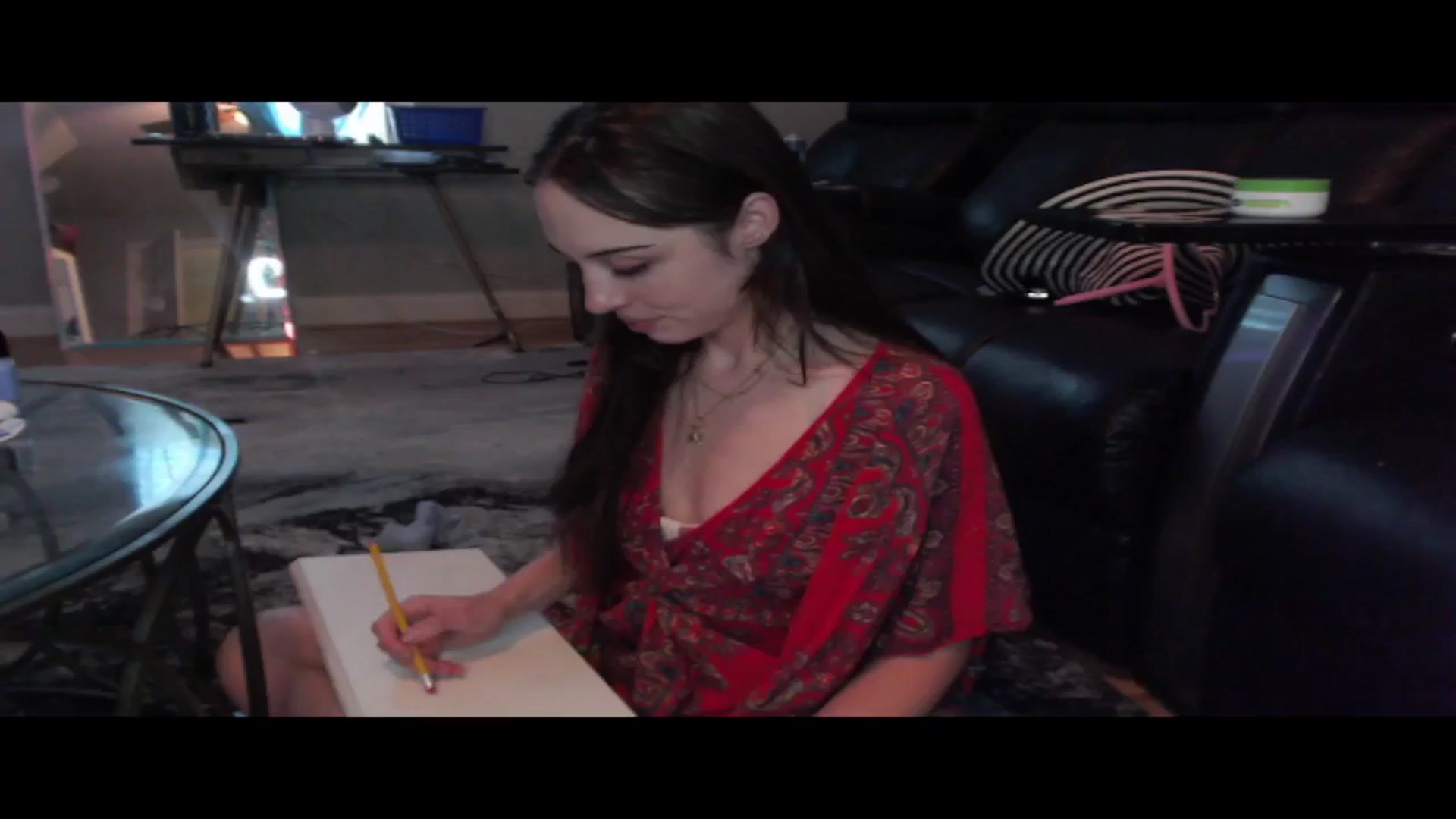 Gallery image thumbnail from Petunias's myfreecams stream on, 05/30/2024, 19:50 image 13 of 20