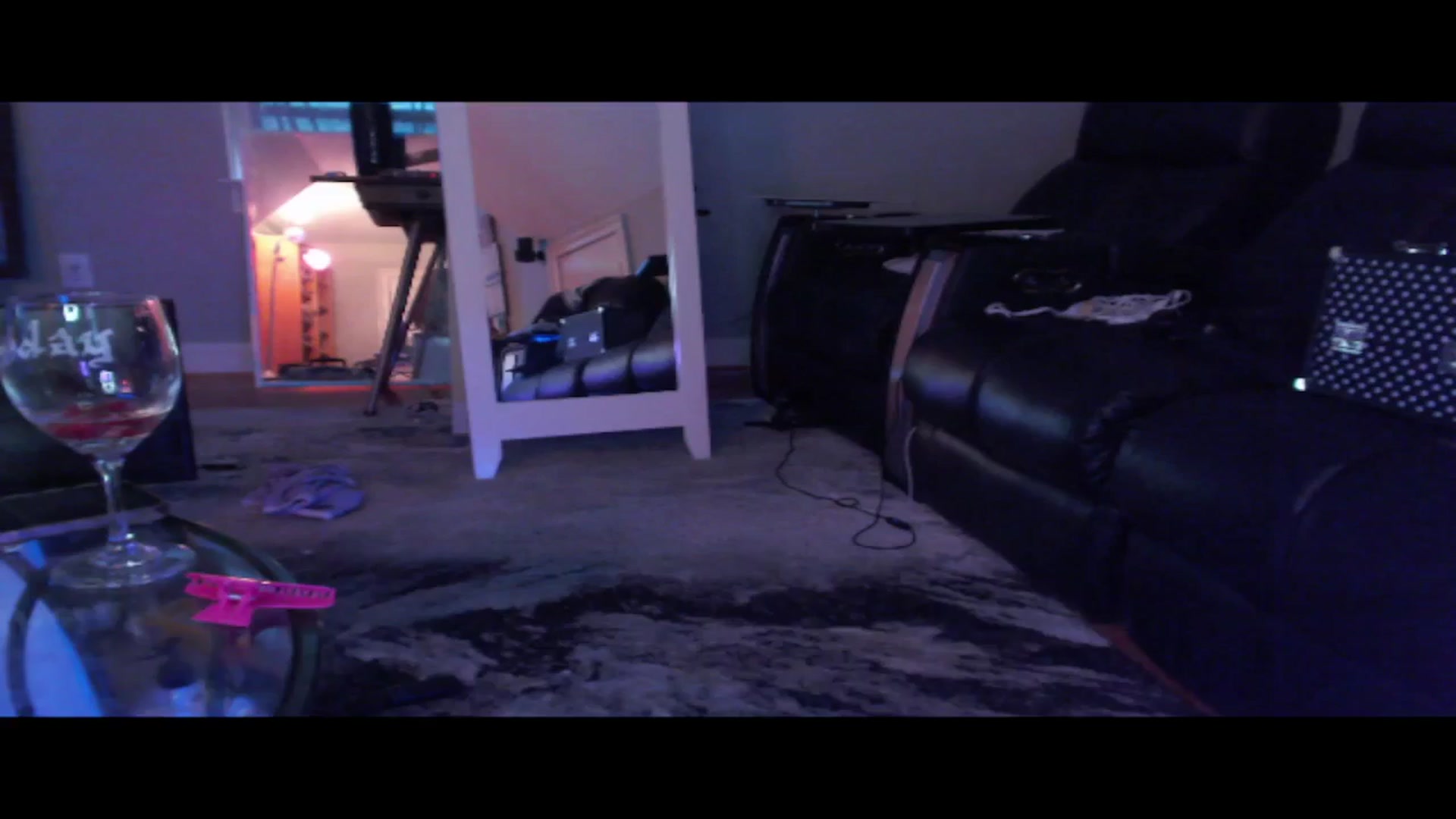 Gallery image thumbnail from Petunias's myfreecams stream on, 06/01/2024, 01:15 image 4 of 20