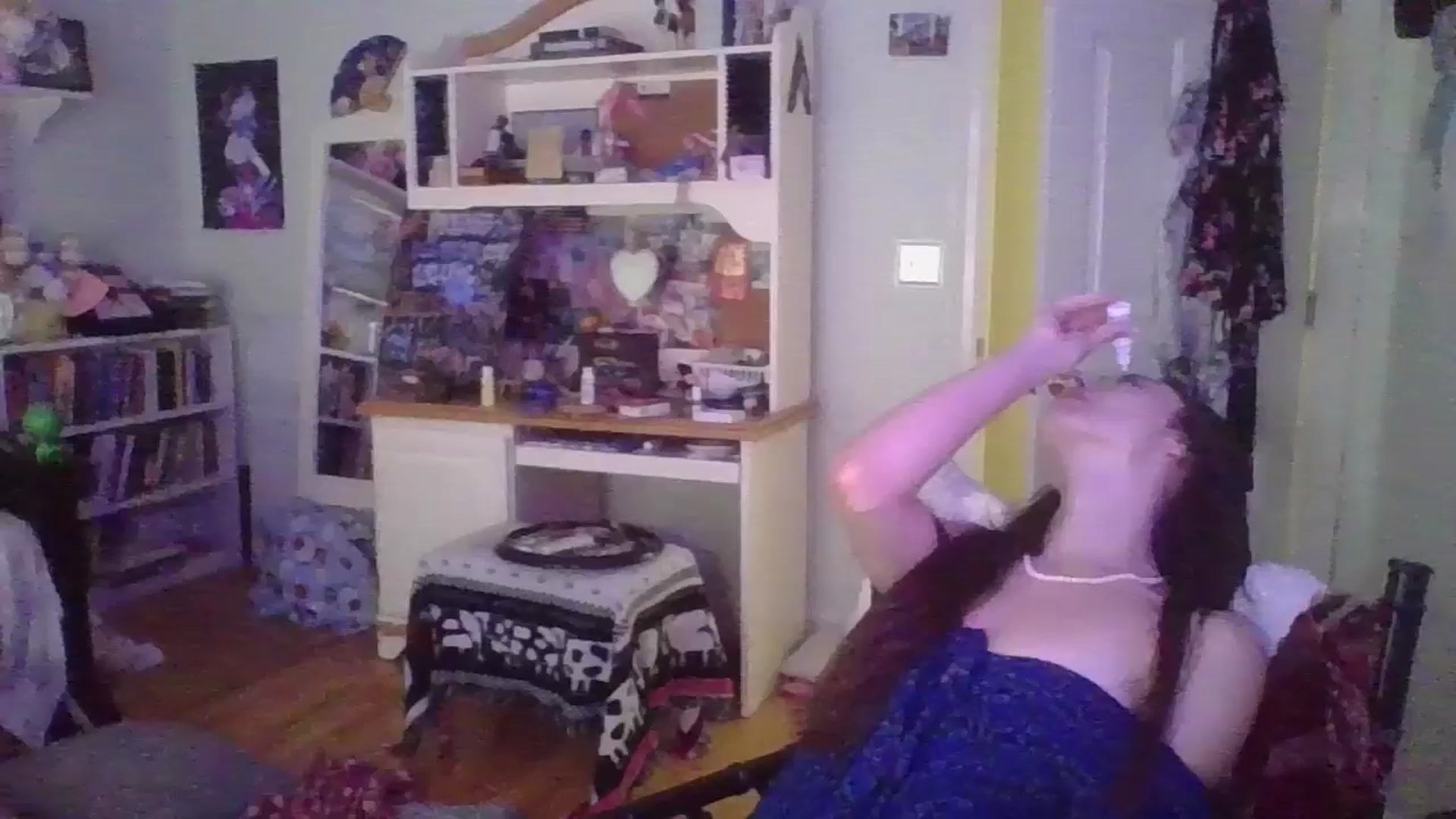 Gallery image thumbnail from Petunias's myfreecams stream on, 10/01/2024, 18:31 image 11 of 20