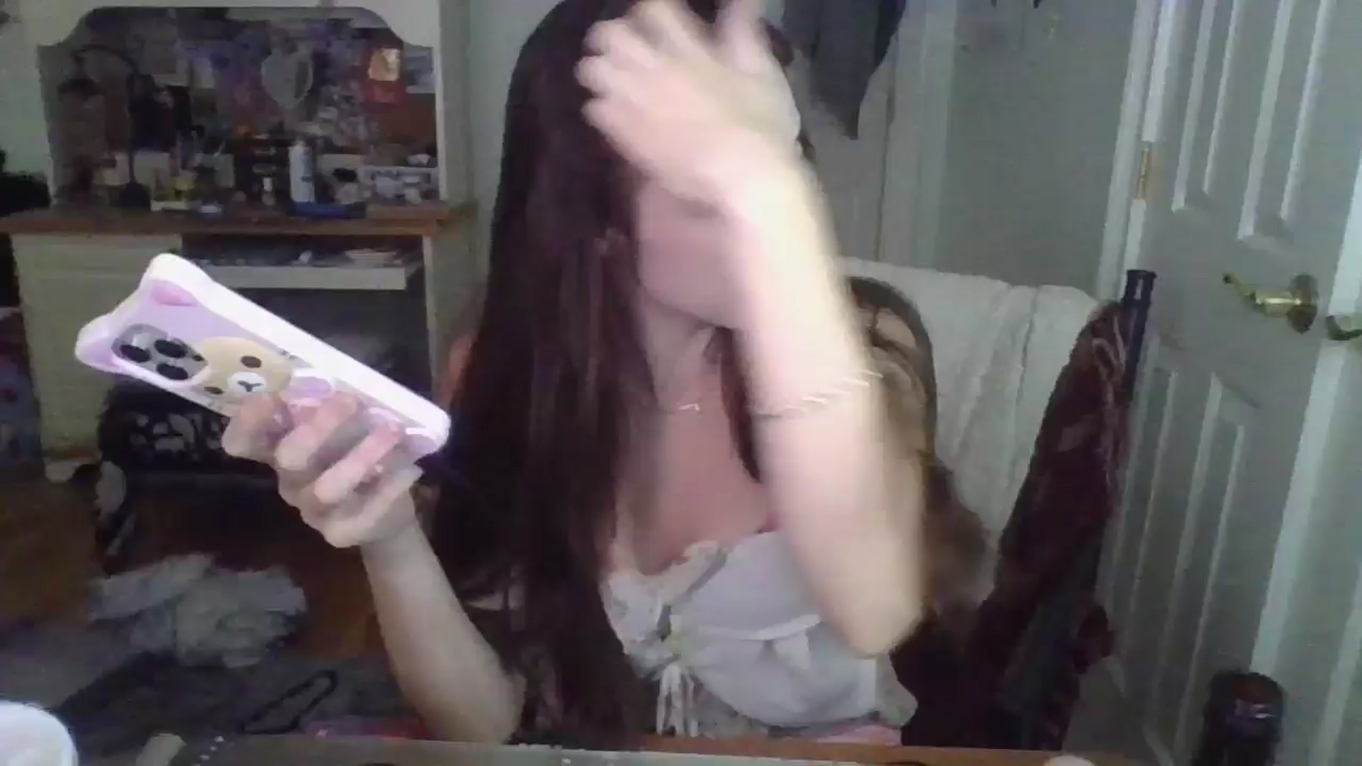 Gallery image thumbnail from Petunias's myfreecams stream on, 10/03/2024, 21:25 image 6 of 20