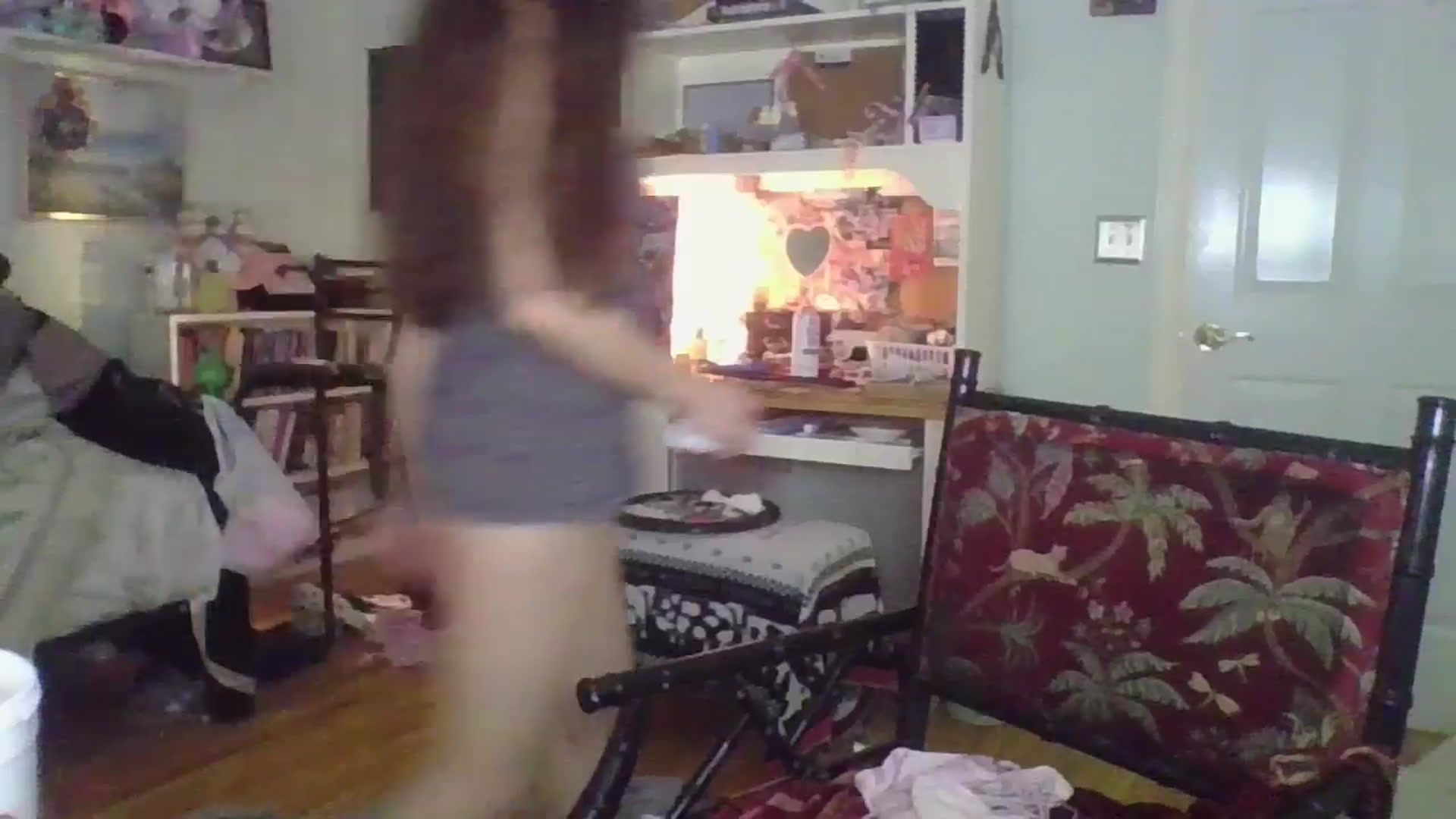 Gallery image thumbnail from Petunias's myfreecams stream on, 10/04/2024, 19:30 image 14 of 20