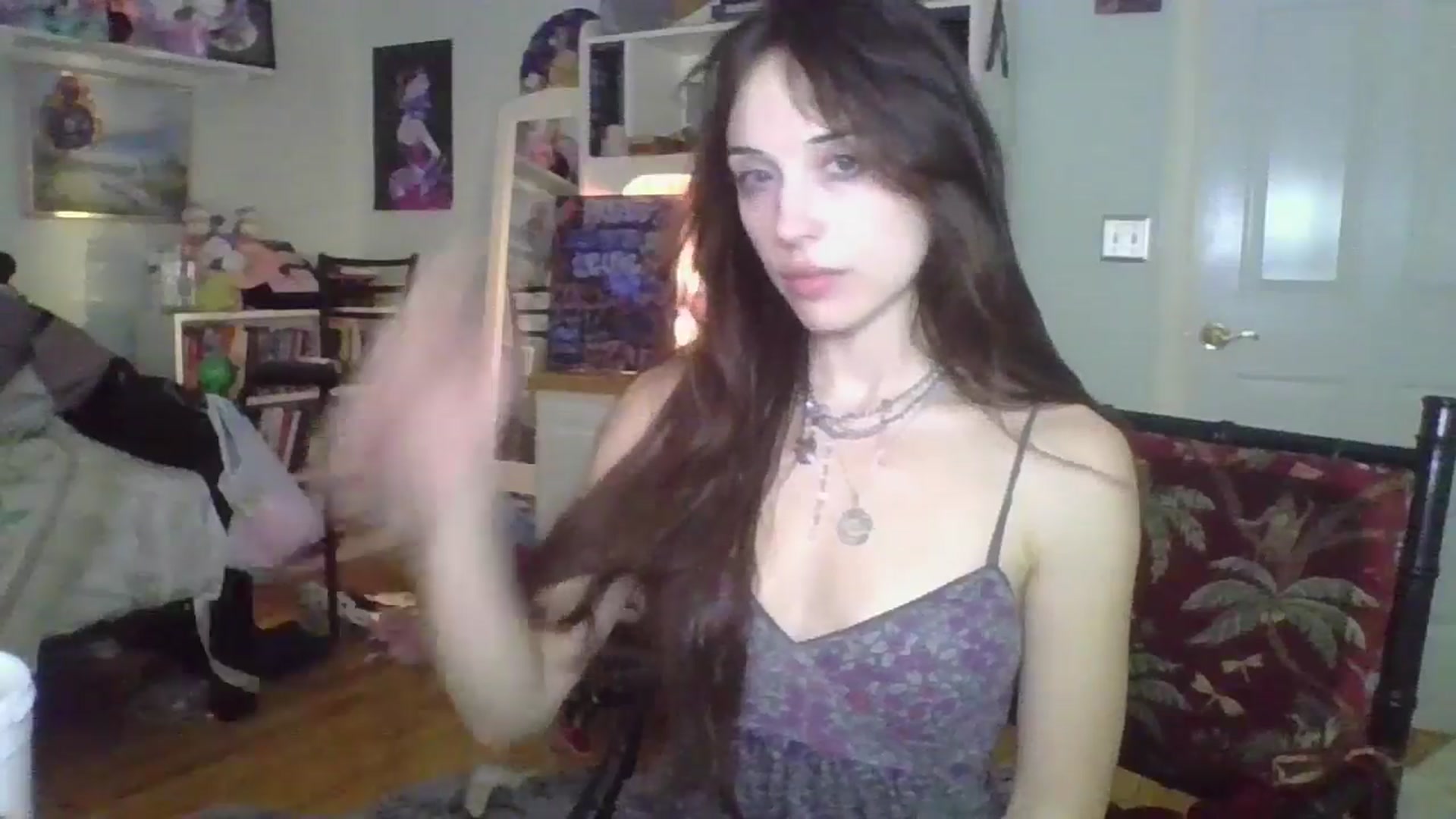 Gallery image thumbnail from Petunias's myfreecams stream on, 10/04/2024, 19:30 image 13 of 20