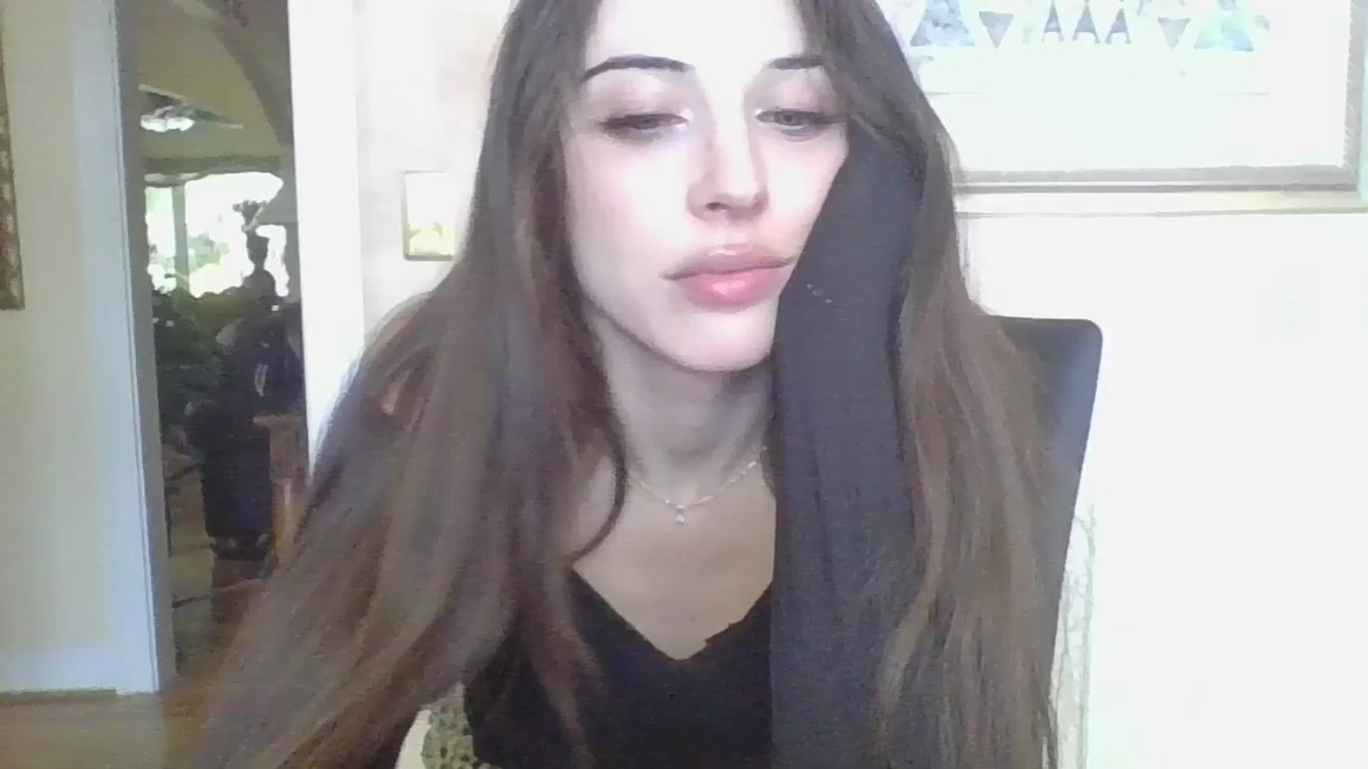 Gallery image thumbnail from Petunias's myfreecams stream on, 10/18/2024, 17:41 image 4 of 20