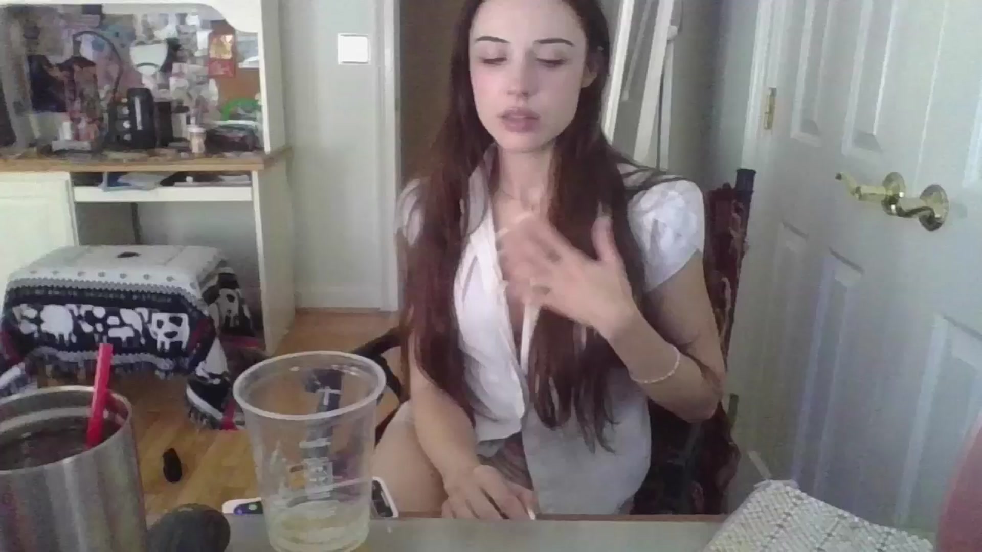 Gallery image thumbnail from Petunias's myfreecams stream on, 10/21/2024, 19:24 image 6 of 20
