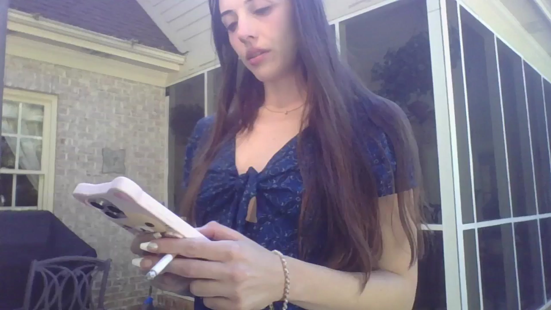 Gallery image thumbnail from Petunias's myfreecams stream on, 10/21/2024, 19:24 image 18 of 20