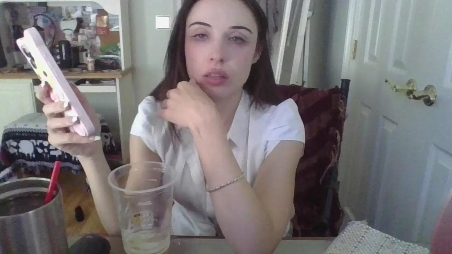 Gallery image thumbnail from Petunias's myfreecams stream on, 10/21/2024, 19:24 image 5 of 20