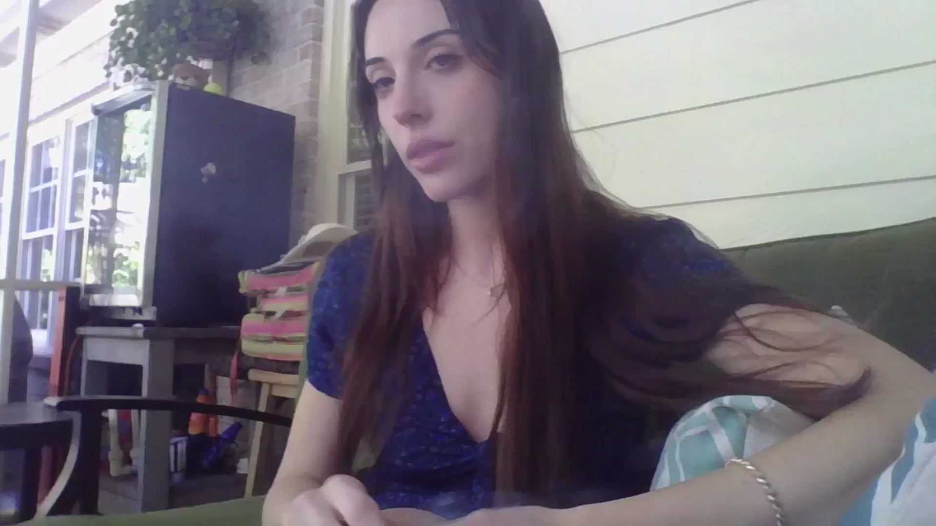Gallery image thumbnail from Petunias's myfreecams stream on, 10/21/2024, 19:24 image 17 of 20