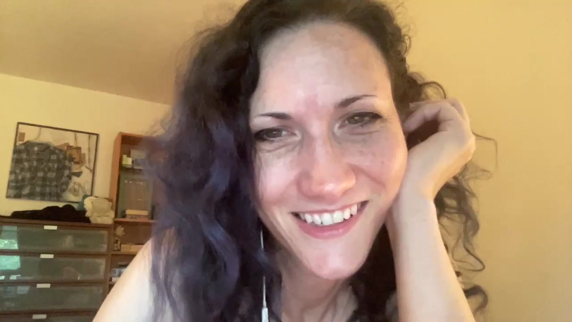 Gallery image thumbnail from Phaedra's myfreecams stream on, 08/23/2024, 13:21 image 4 of 20