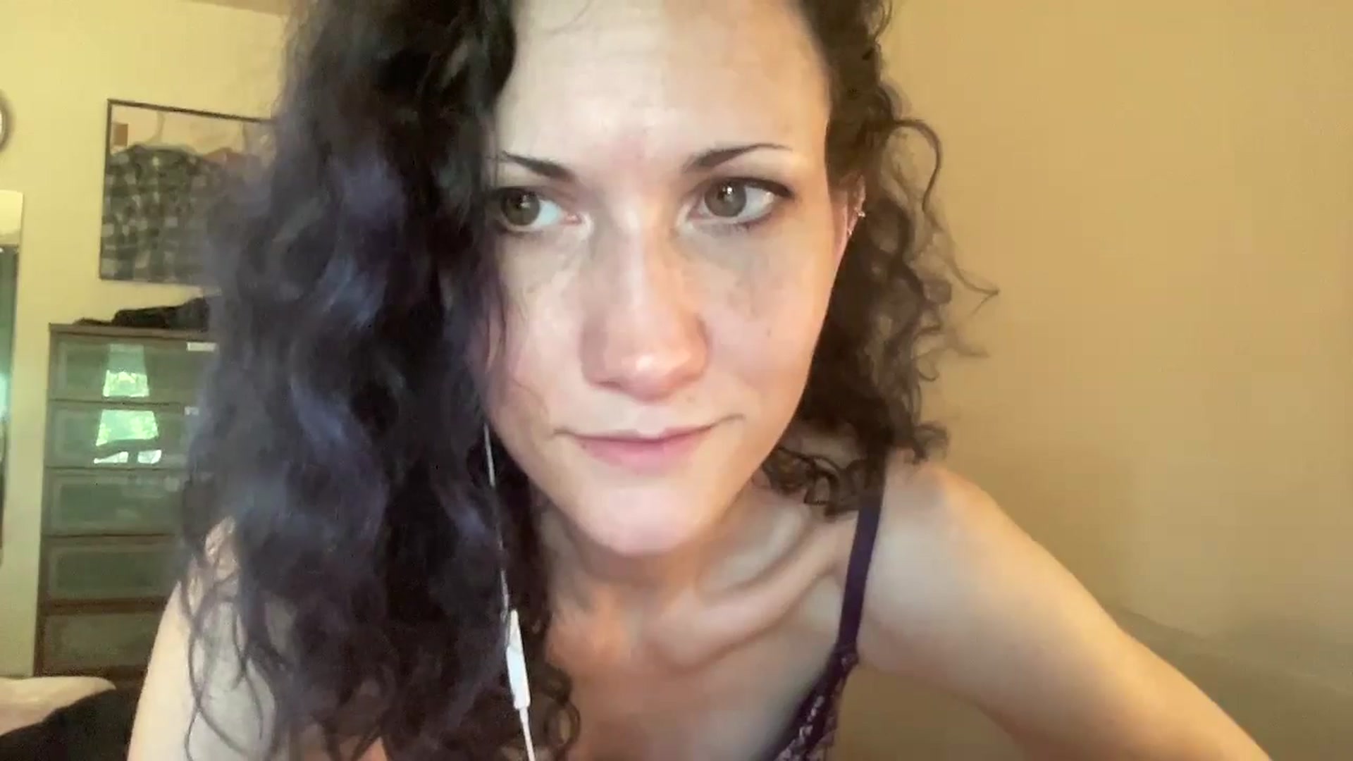 Gallery image thumbnail from Phaedra's myfreecams stream on, 08/23/2024, 13:21 image 20 of 20