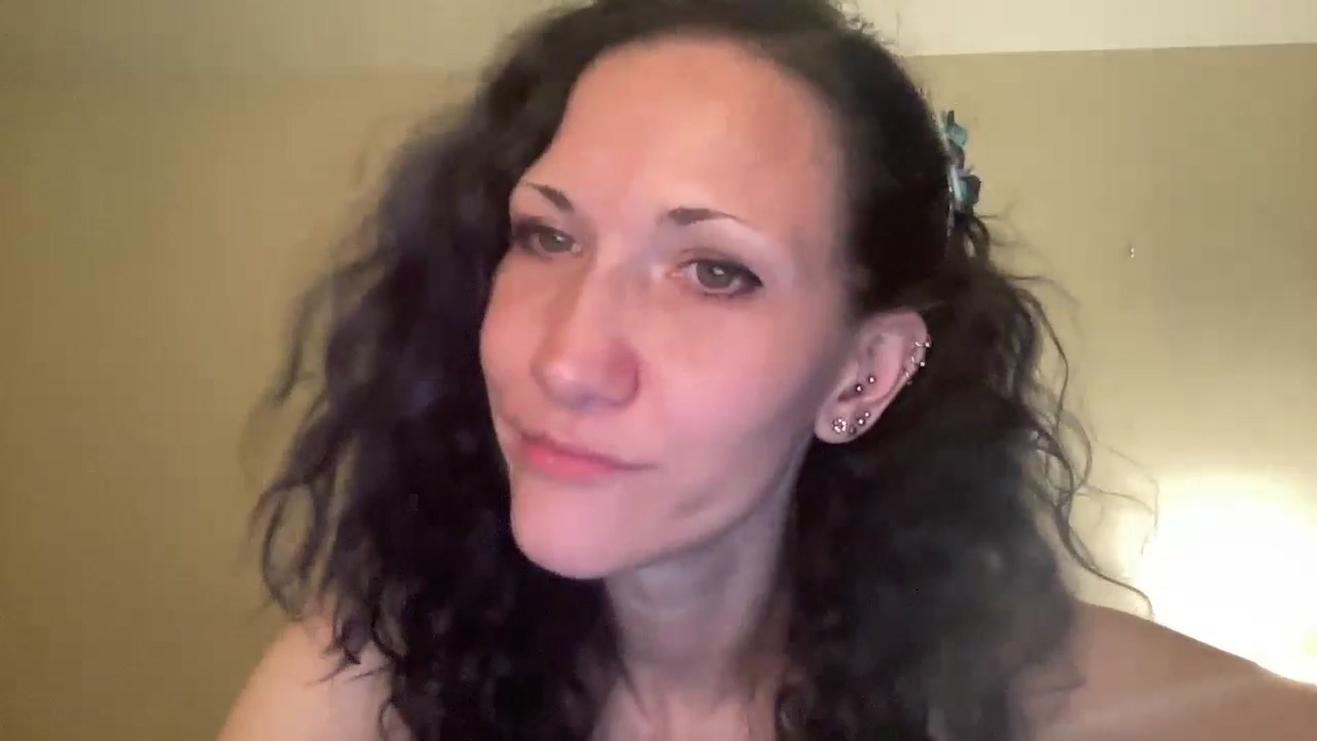 Gallery image thumbnail from Phaedra's myfreecams stream on, 08/26/2024, 08:06 image 6 of 20