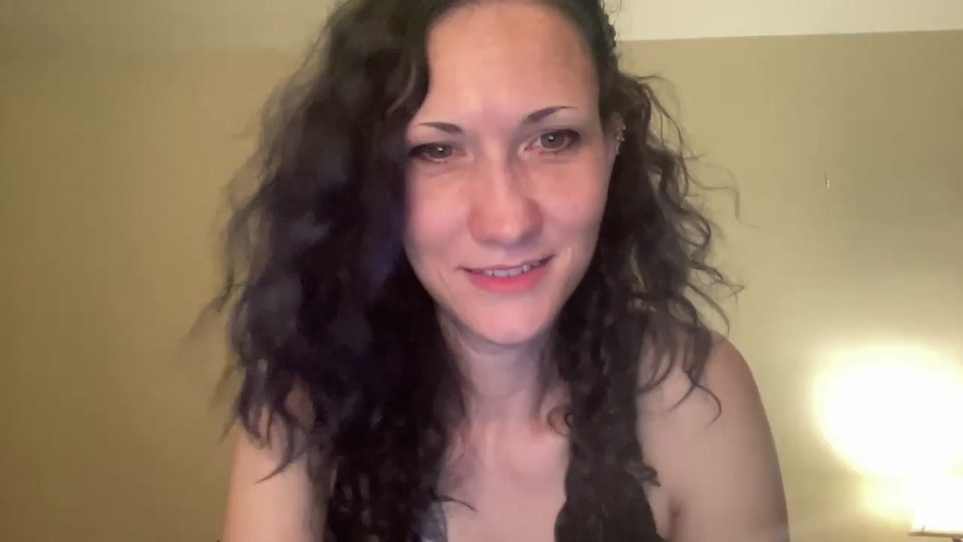 Gallery image thumbnail from Phaedra's myfreecams stream on, 08/26/2024, 08:06 image 3 of 20
