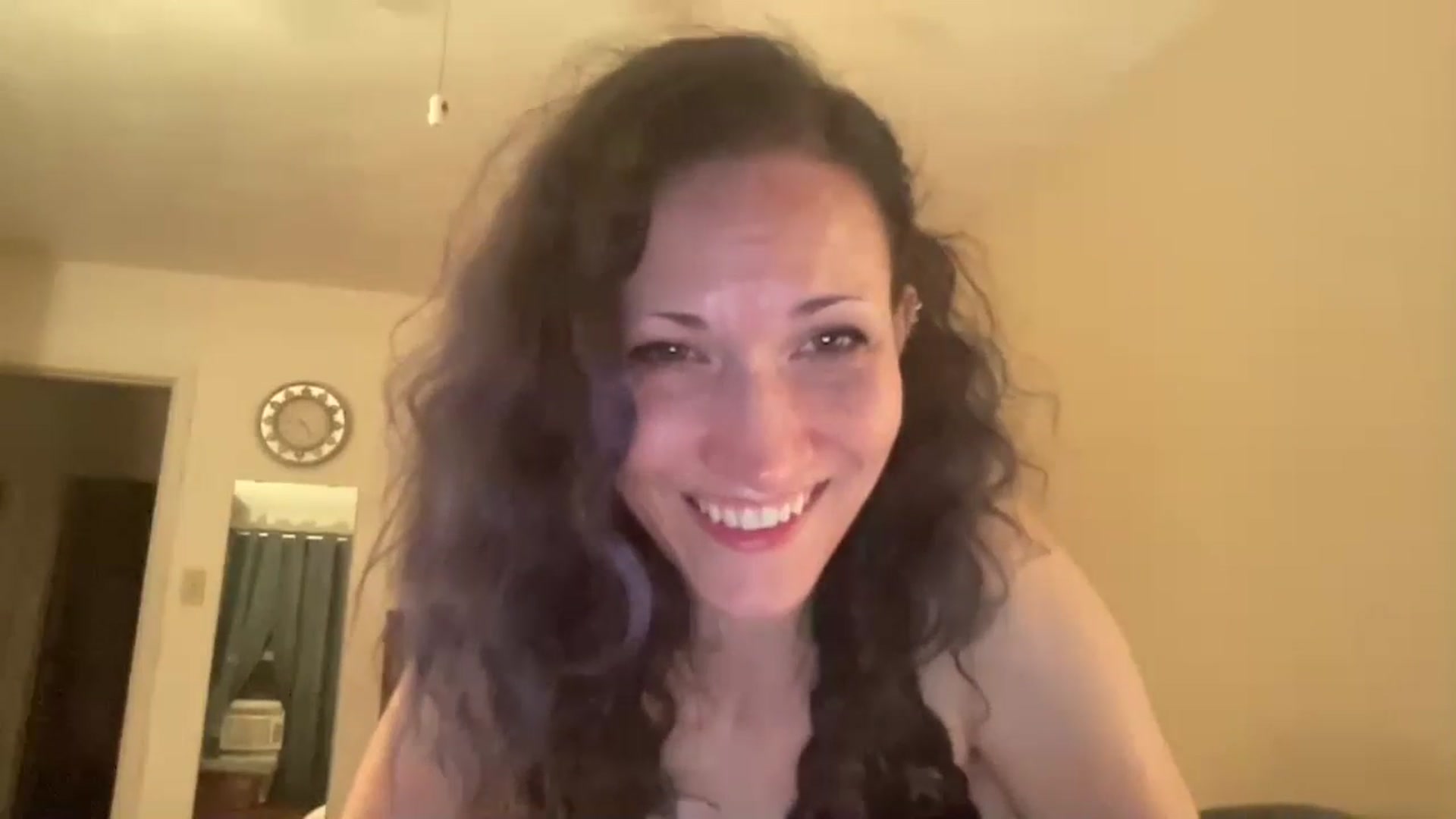 Gallery image thumbnail from Phaedra's myfreecams stream on, 08/26/2024, 08:52 image 4 of 20