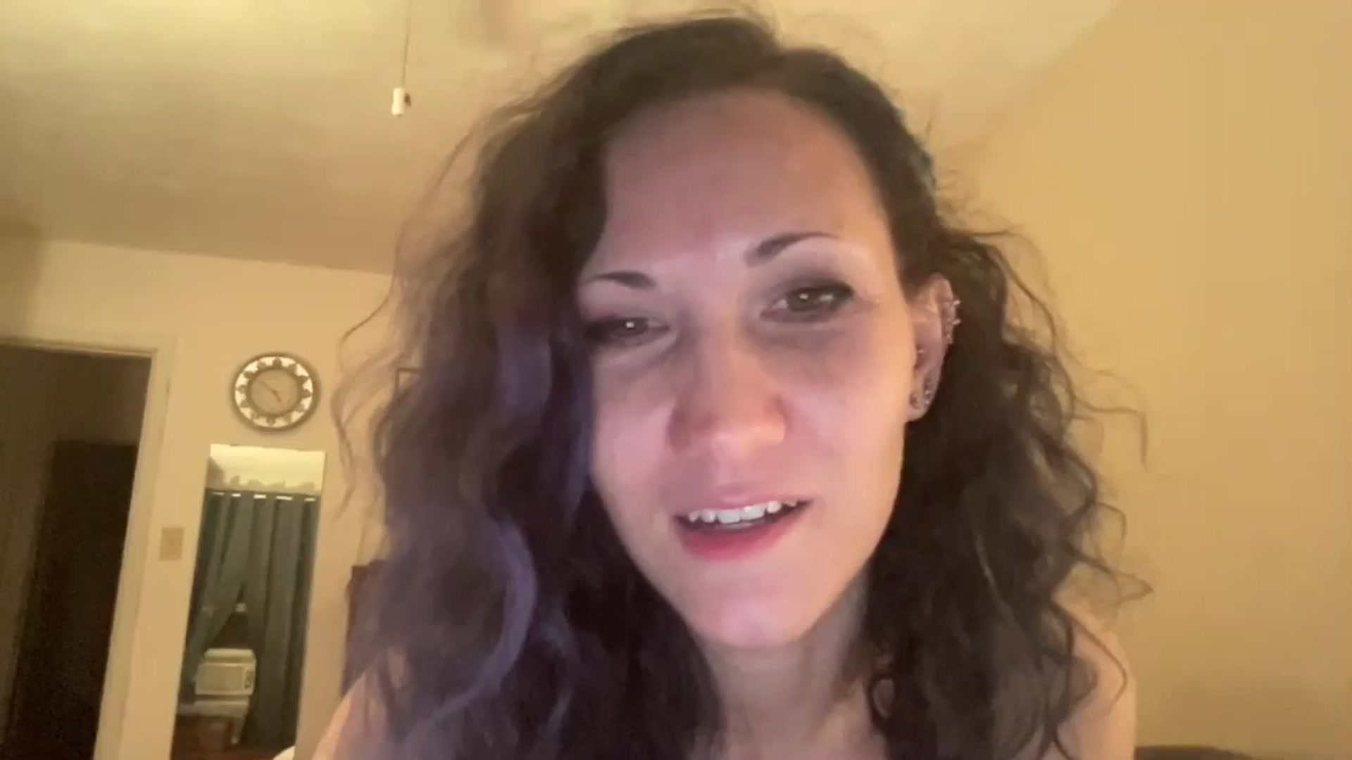 Gallery image thumbnail from Phaedra's myfreecams stream on, 08/26/2024, 08:52 image 9 of 20