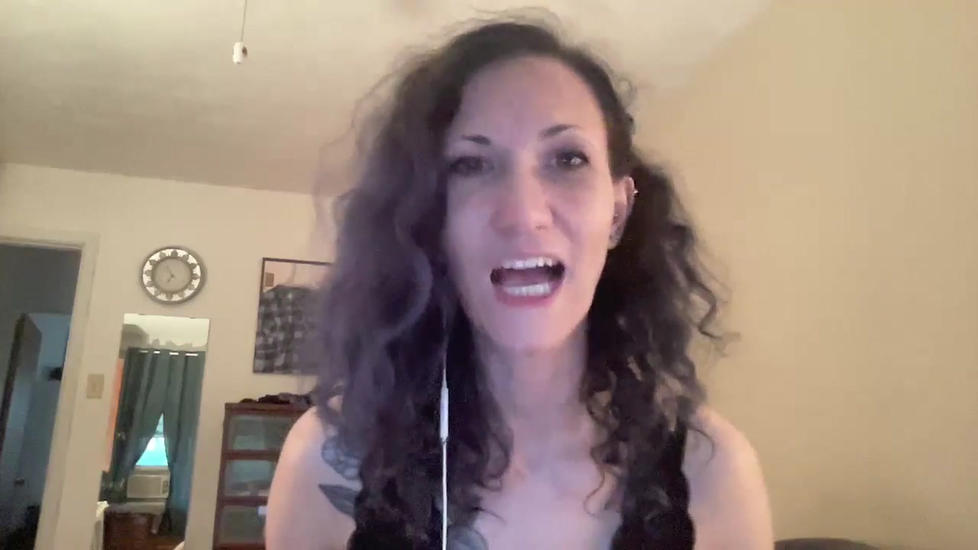 Gallery image thumbnail from Phaedra's myfreecams stream on, 08/26/2024, 11:13 image 7 of 20